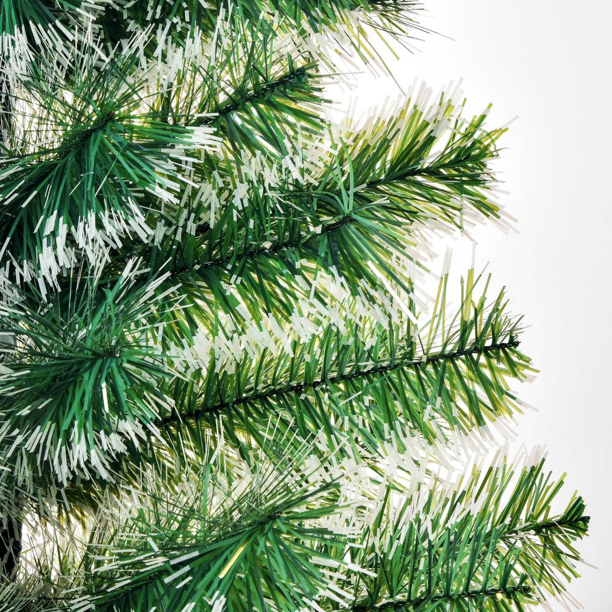 OHS Artificial Christmas Tree, Green - 5ft>