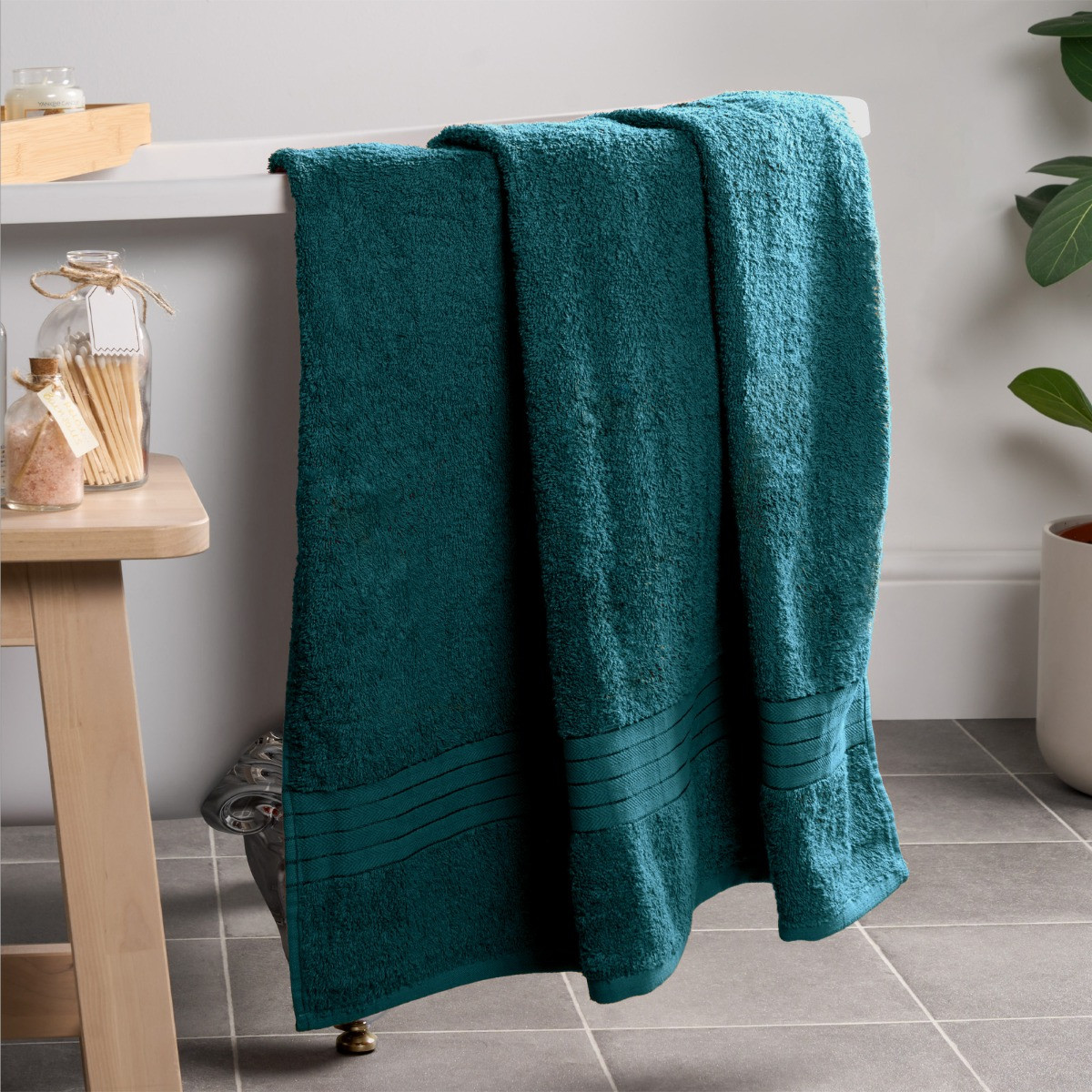 Brentfords 100% Cotton Towel - Dark Teal>