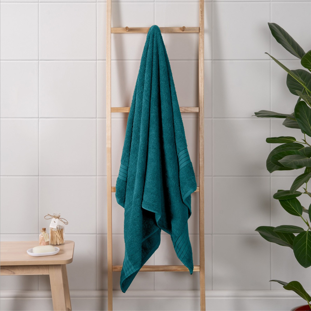 Brentfords 100% Cotton Towel - Dark Teal>