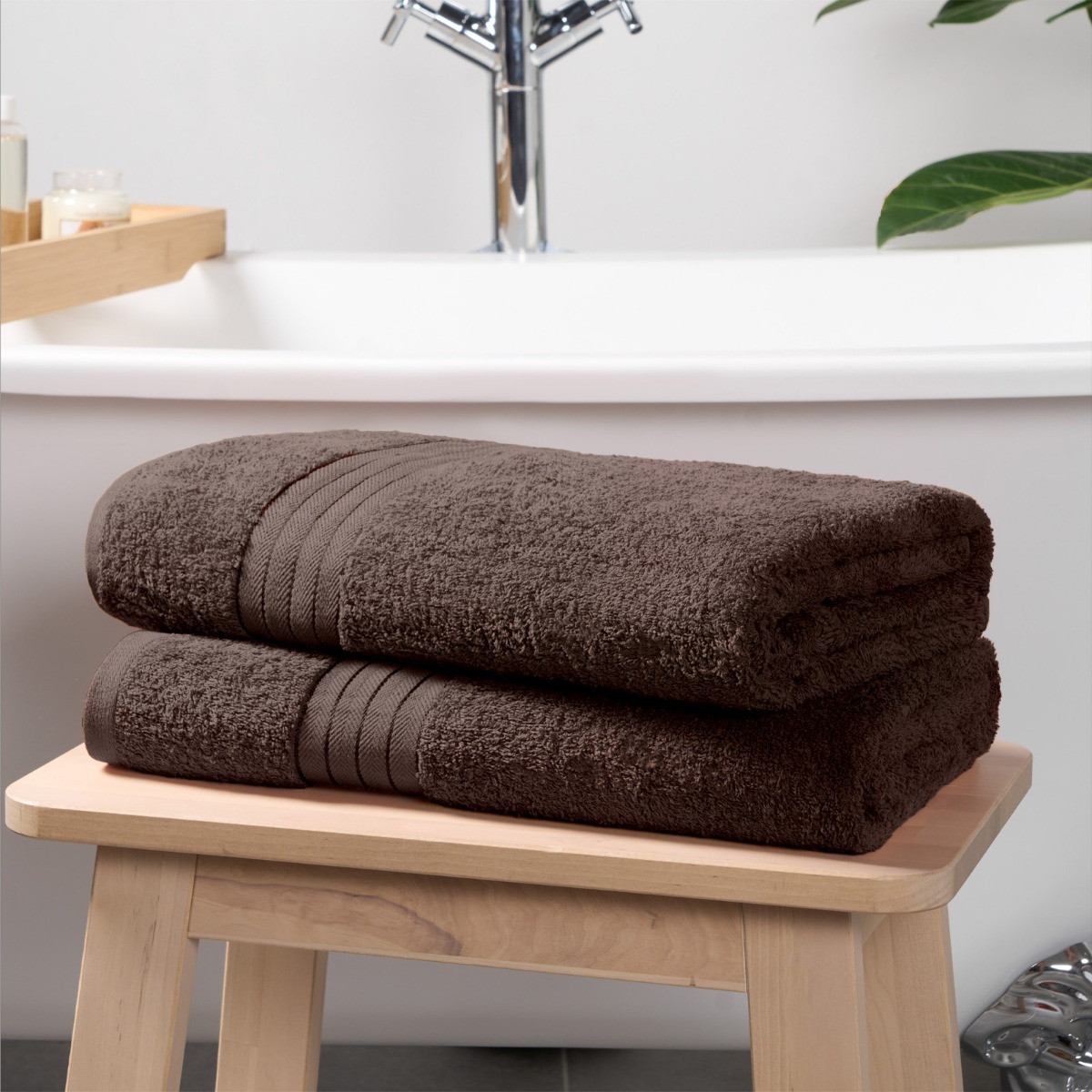 Brentfords 100% Cotton 2 Jumbo Bath Sheets - Chocolate>