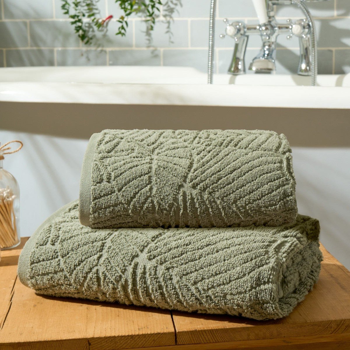 OHS Jacquard Texture Leaf Towel Sage Green Hand Towel