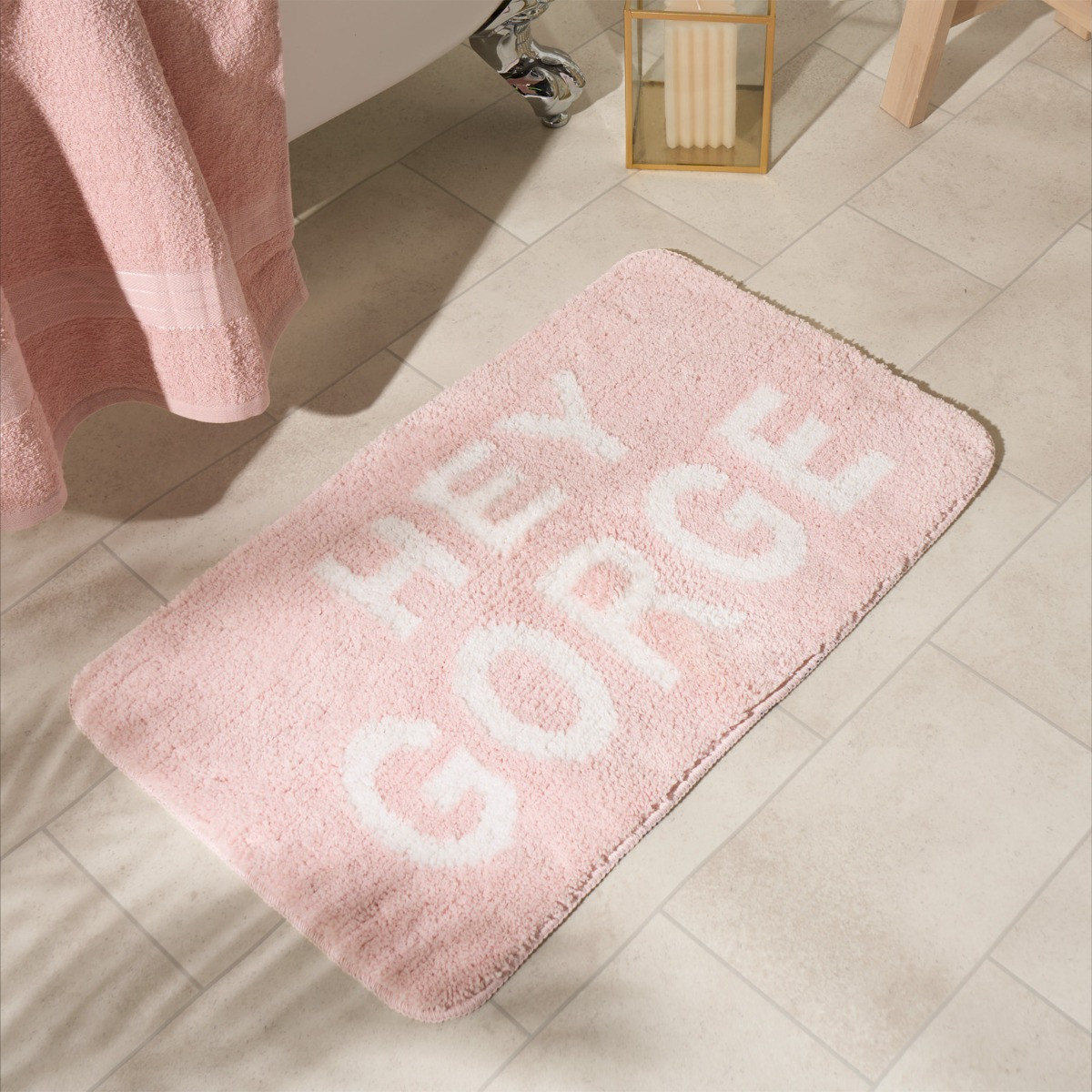 OHS Hey Gorge Tufted Bath Mat - Blush>