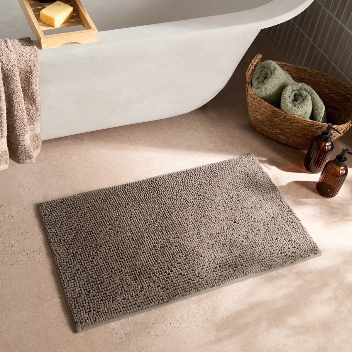 Brentfords Noodle Bath Mat - Mocha>