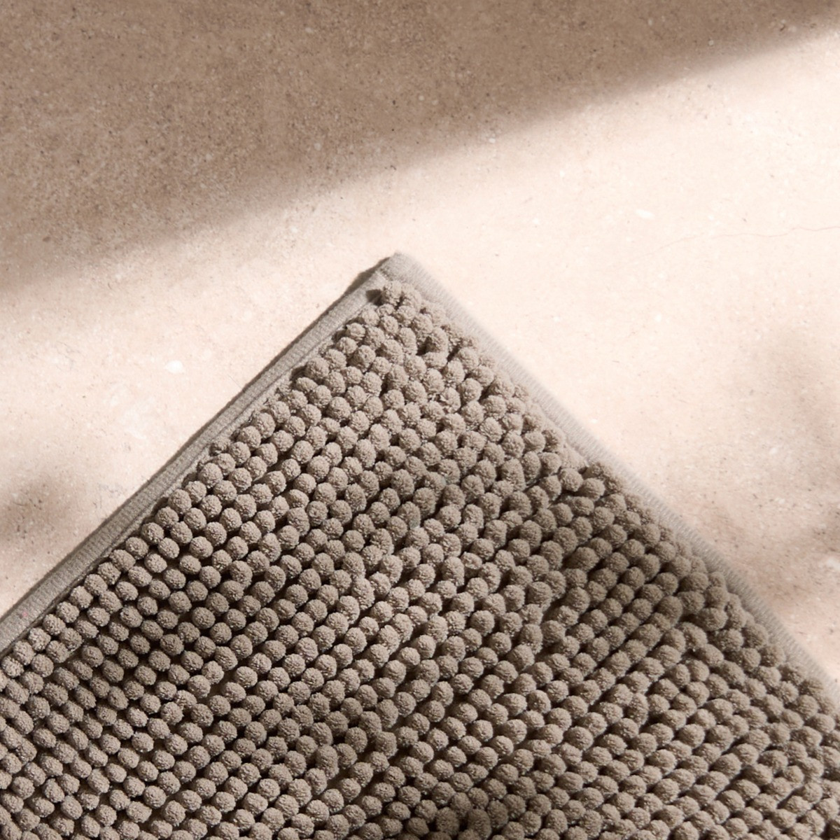 Brentfords Noodle Bath Mat - Mocha>