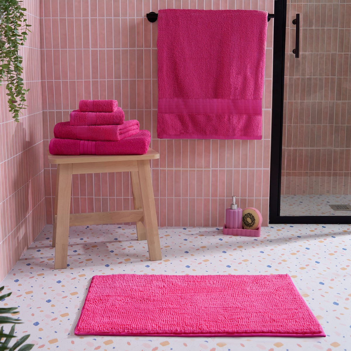 Brentfords 100% Cotton Towel - Pink>