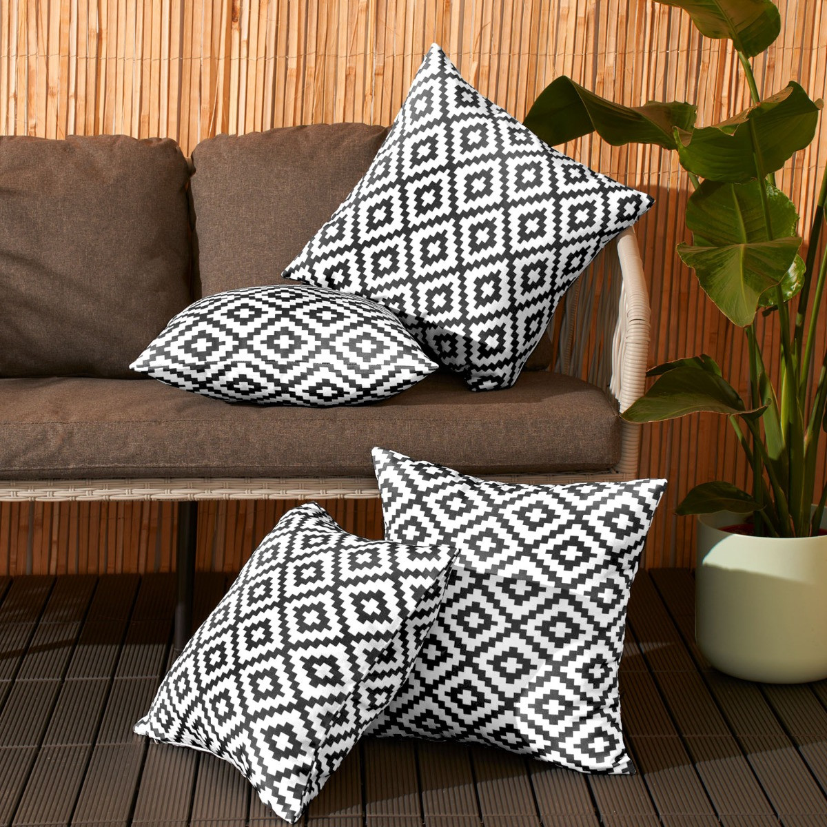 Brentfords 4 Pack Geo Print Water Resistant Outdoor Cushion Covers, Black/White - 45 x 45 cm>