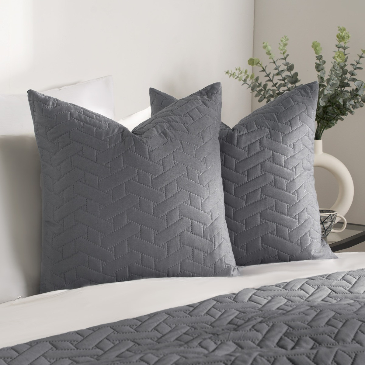 Brentfords Pinsonic Cushion Covers - Charcoal>