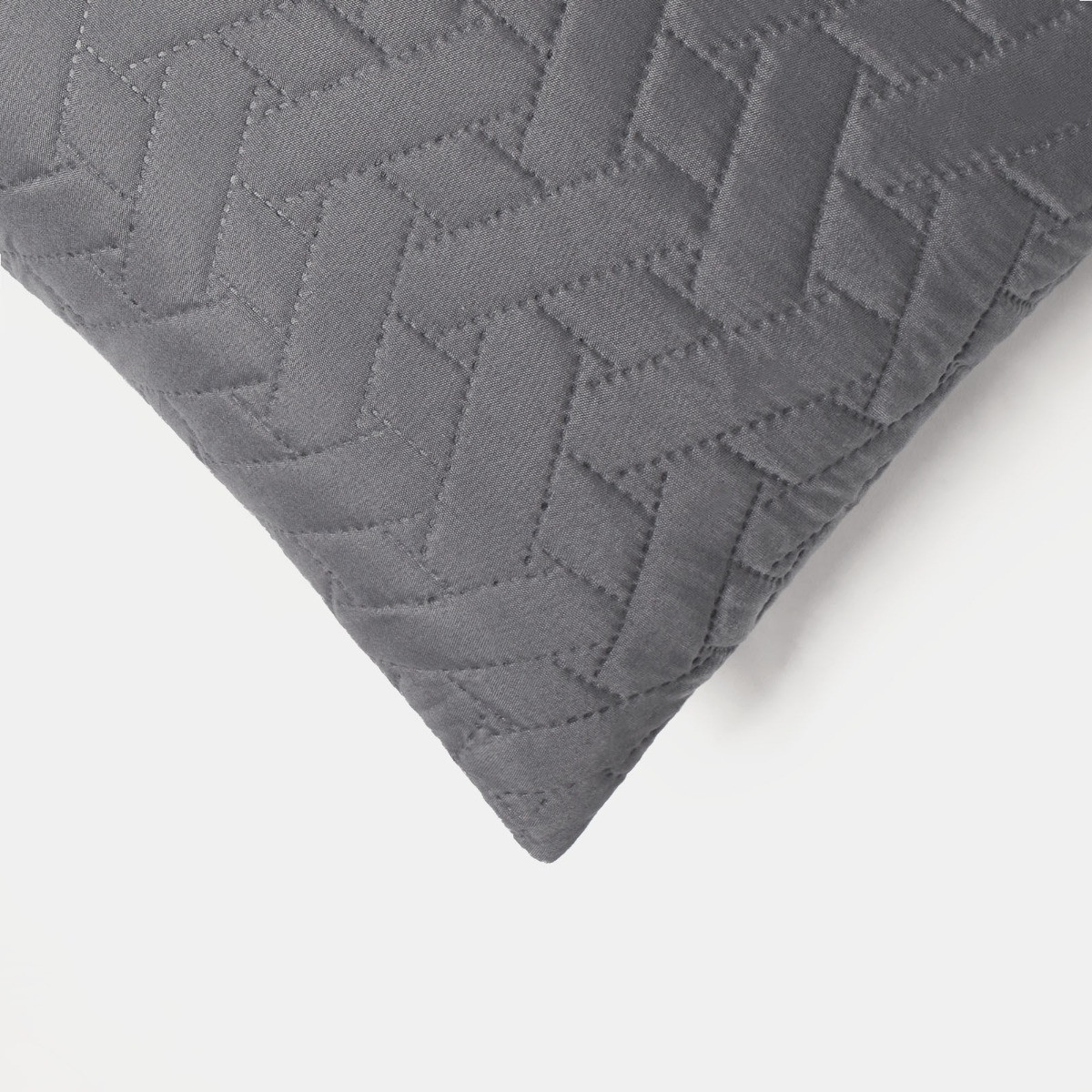 Brentfords Pinsonic Cushion Covers - Charcoal>