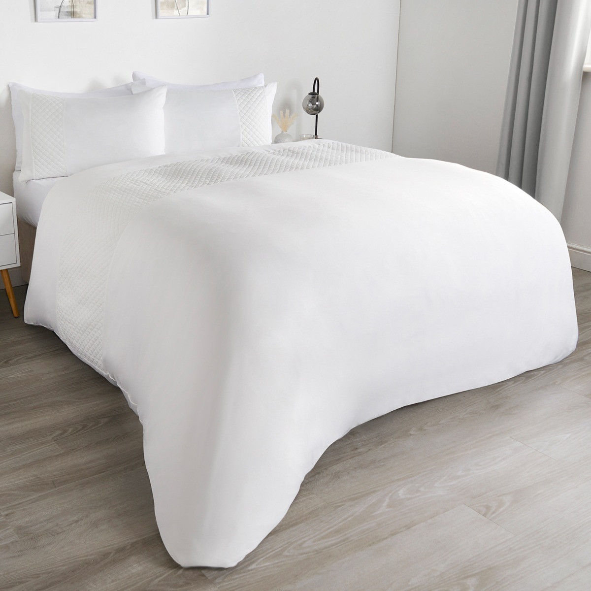 OHS Pinsonic Grid Panel Duvet Set - White>