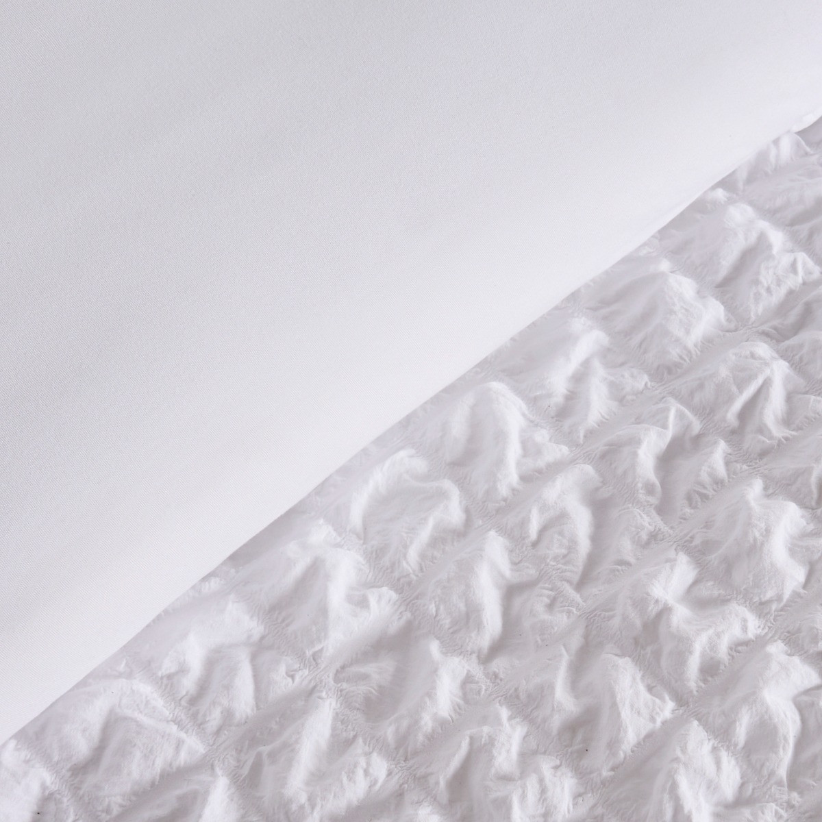 OHS Geometric Seersucker Duvet Set, White - Double>