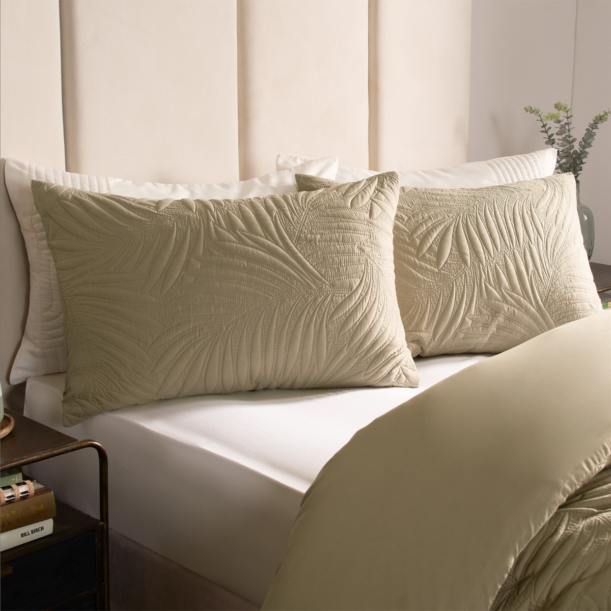 OHS Leaf Pinsonic Duvet Set, Sage - Double>