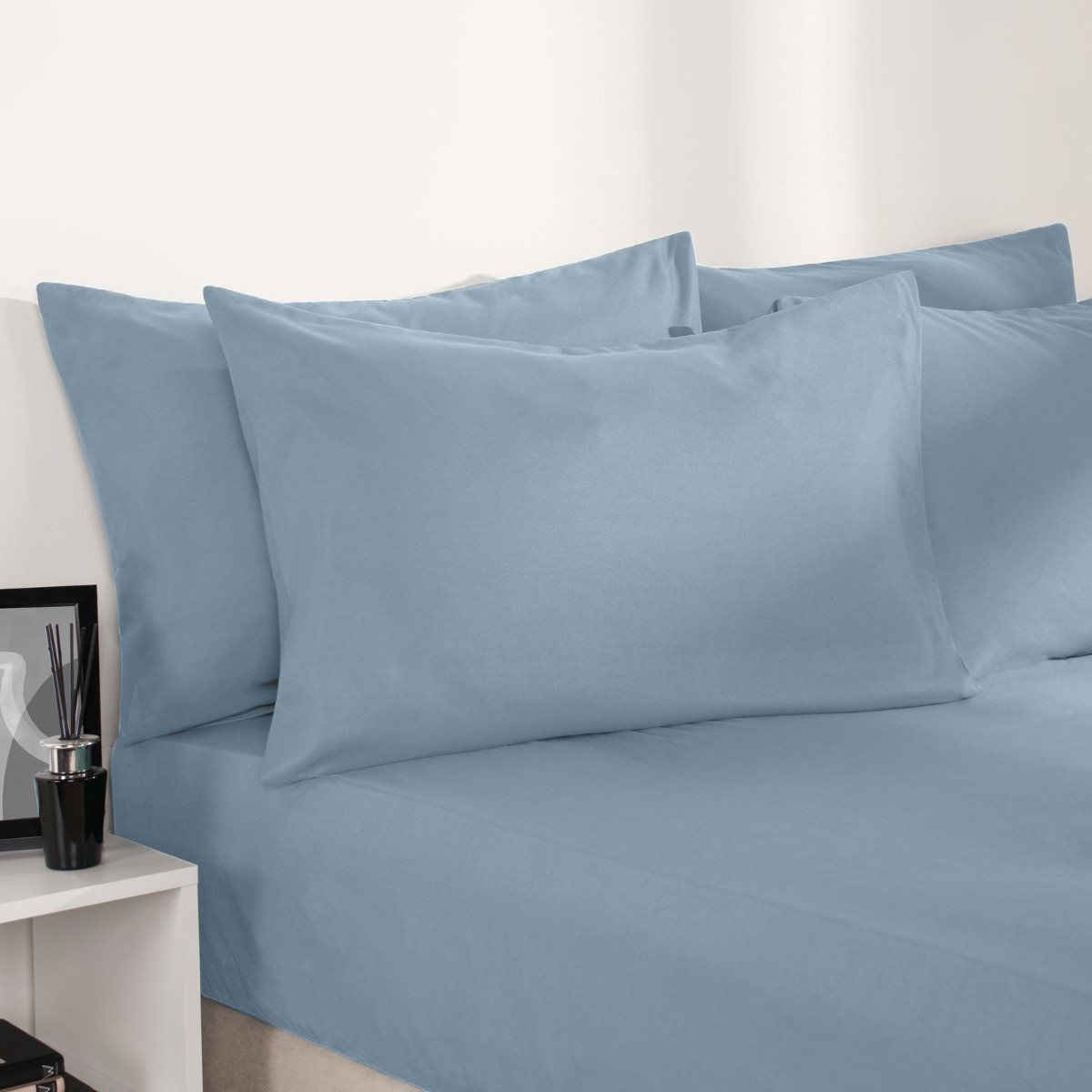 Brentfords Plain Fitted Bed Sheet, Blue - King>