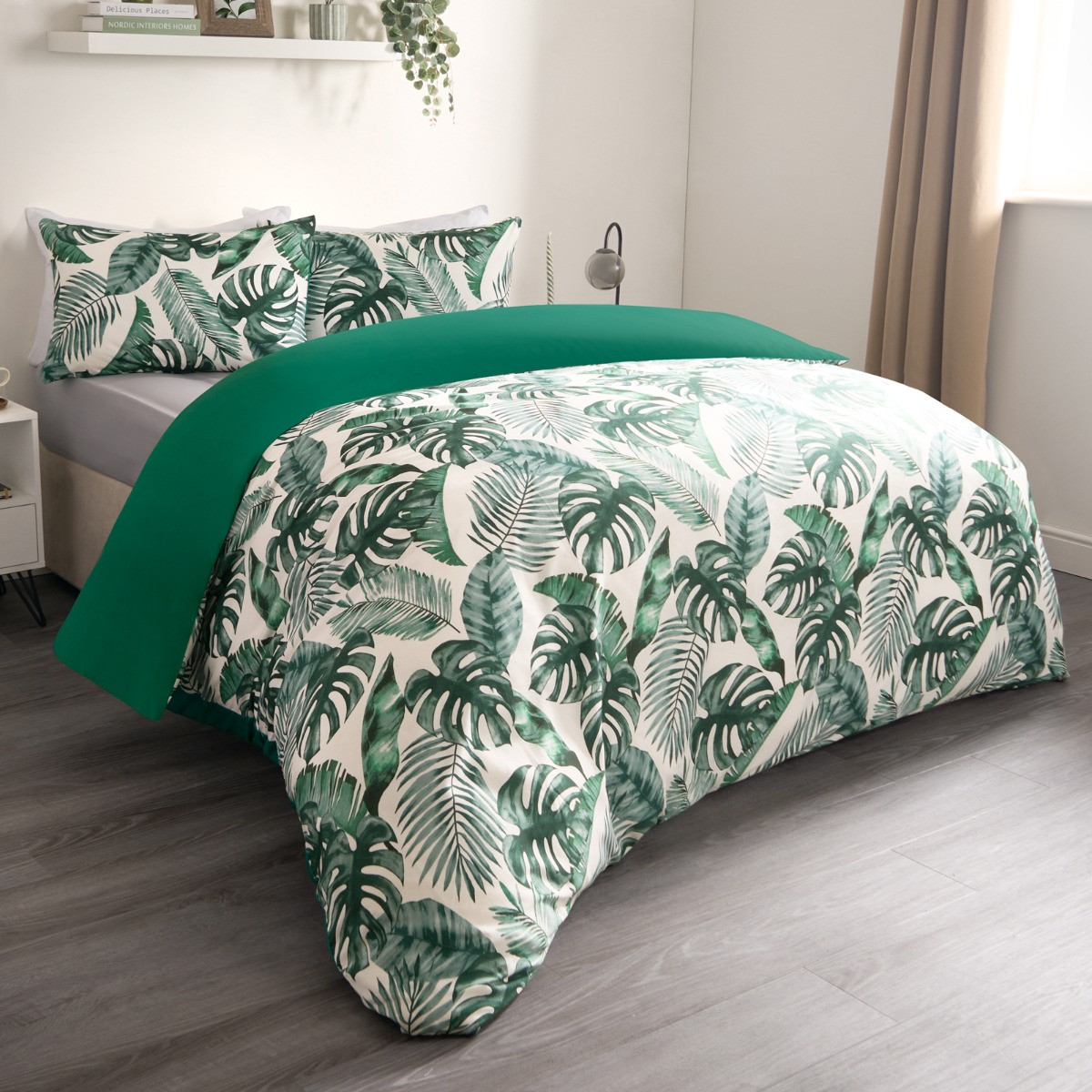 OHS Tropical Leaf Duvet Set - Forest Green