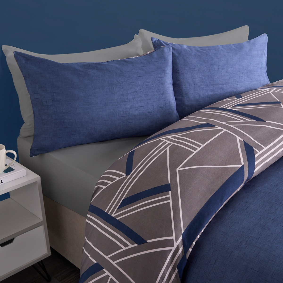 OHS Abstract Geometric Print Reversible Duvet Sets 2 Pack - Navy/Grey>