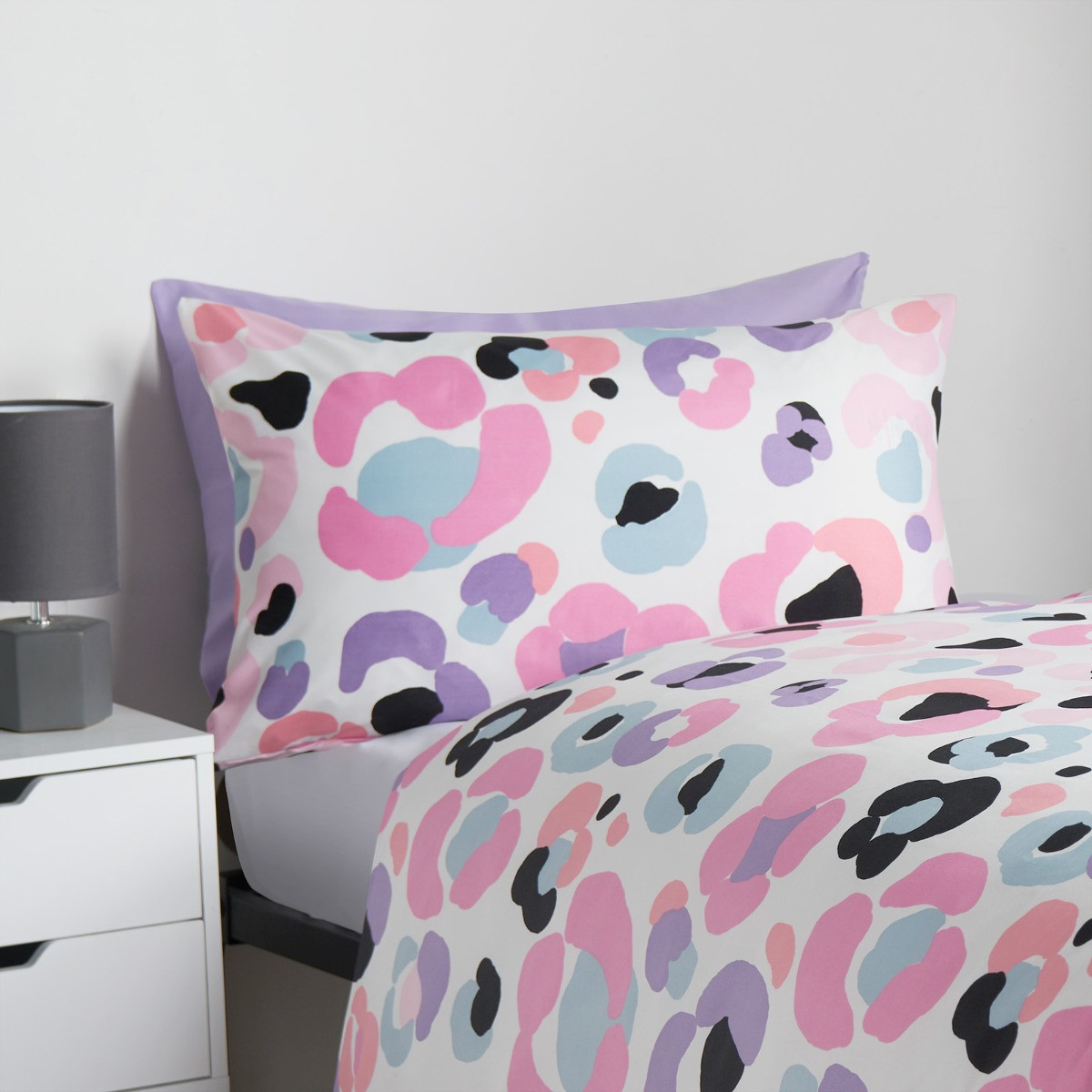 OHS Leopard Print Duvet Cover Set, Pink - Double>