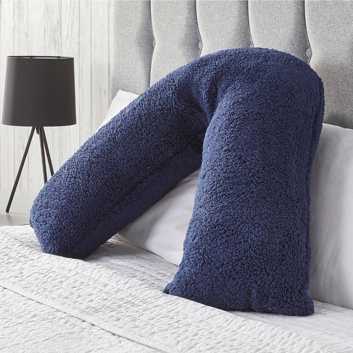 Huggleland Teddy V Shape Pillow - Navy>