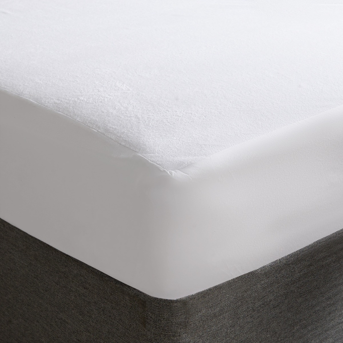 OHS Terry Waterproof Mattress Protector - White>