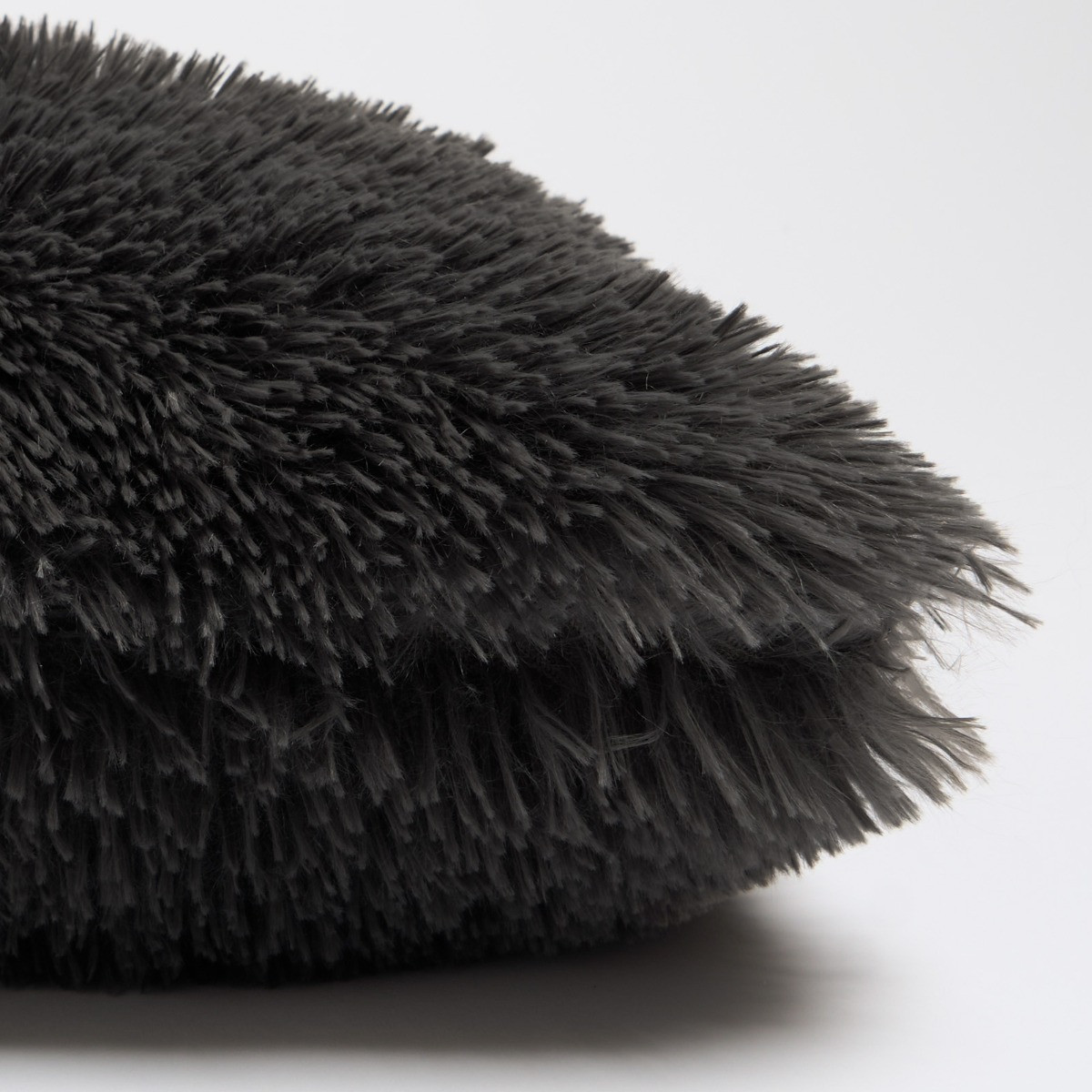 OHS Long Hair V Shape Pillow - Charcoal>