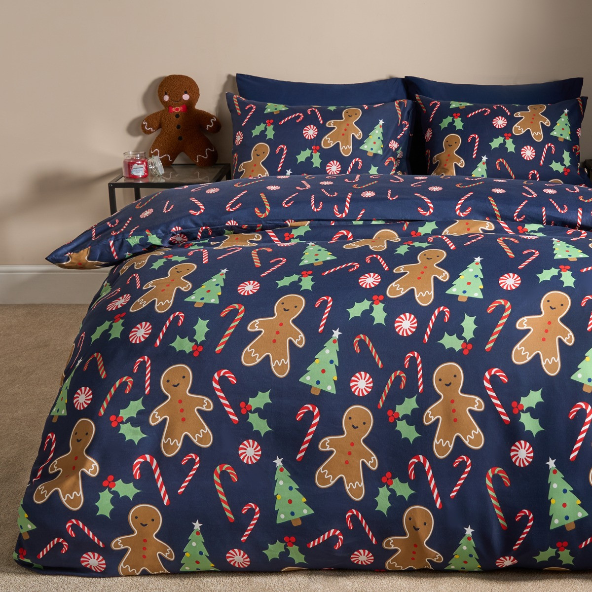 OHS Gingerbread Man Candy Cane Reversible Duvet Set - Navy>