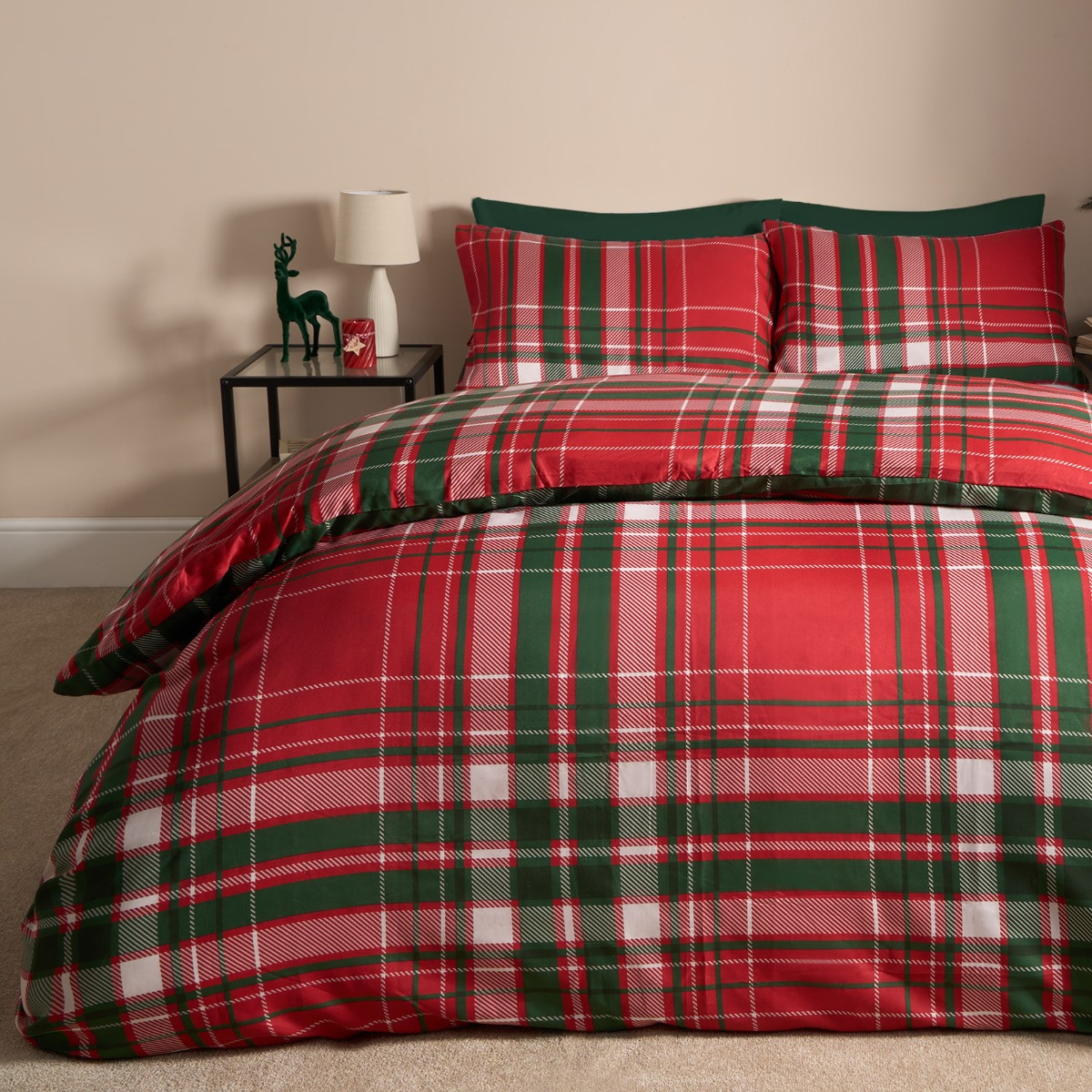 OHS Traditional Christmas Check Duvet Set - Red/Green>