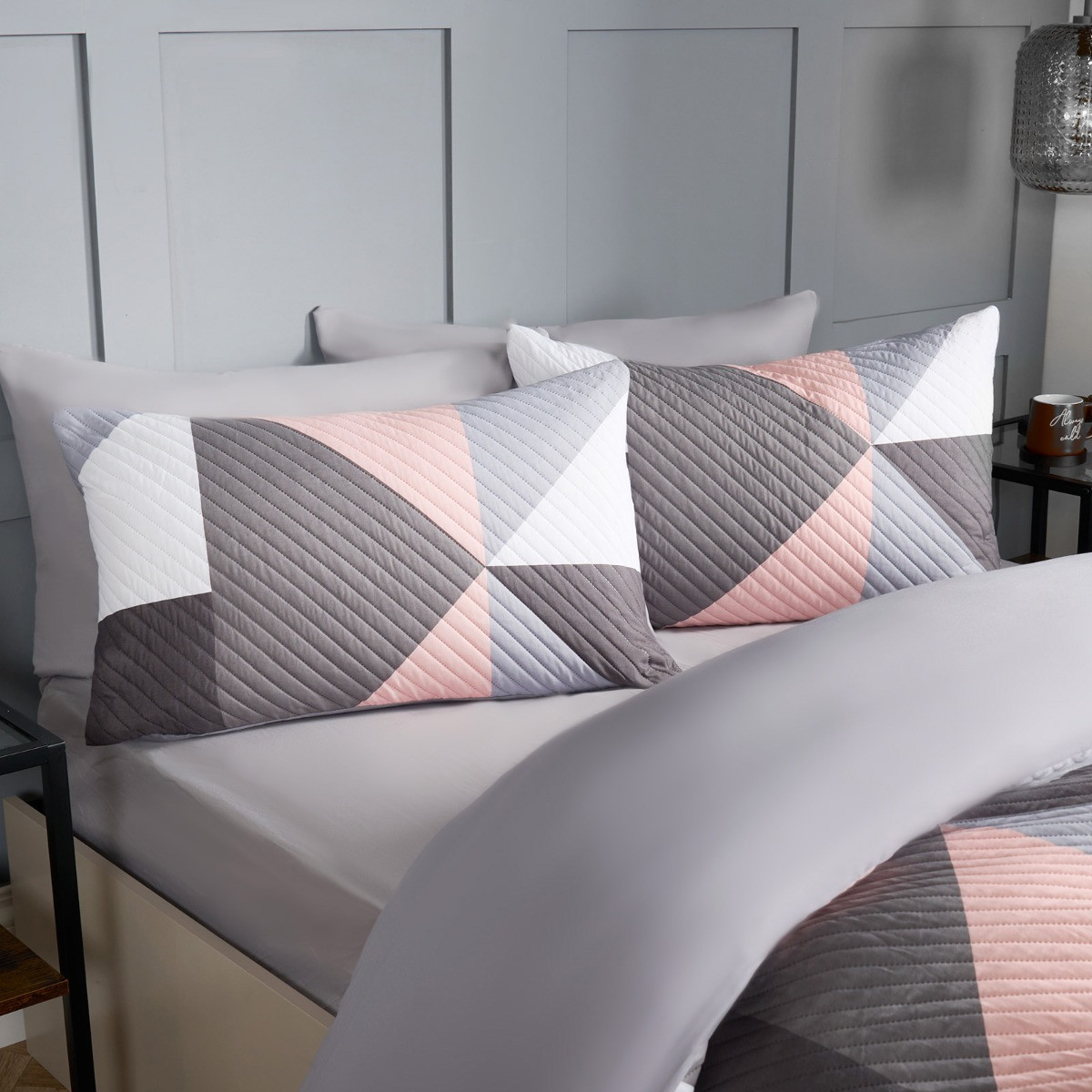 OHS Ralph Geometric Pinsonic Duvet Set - Blush >