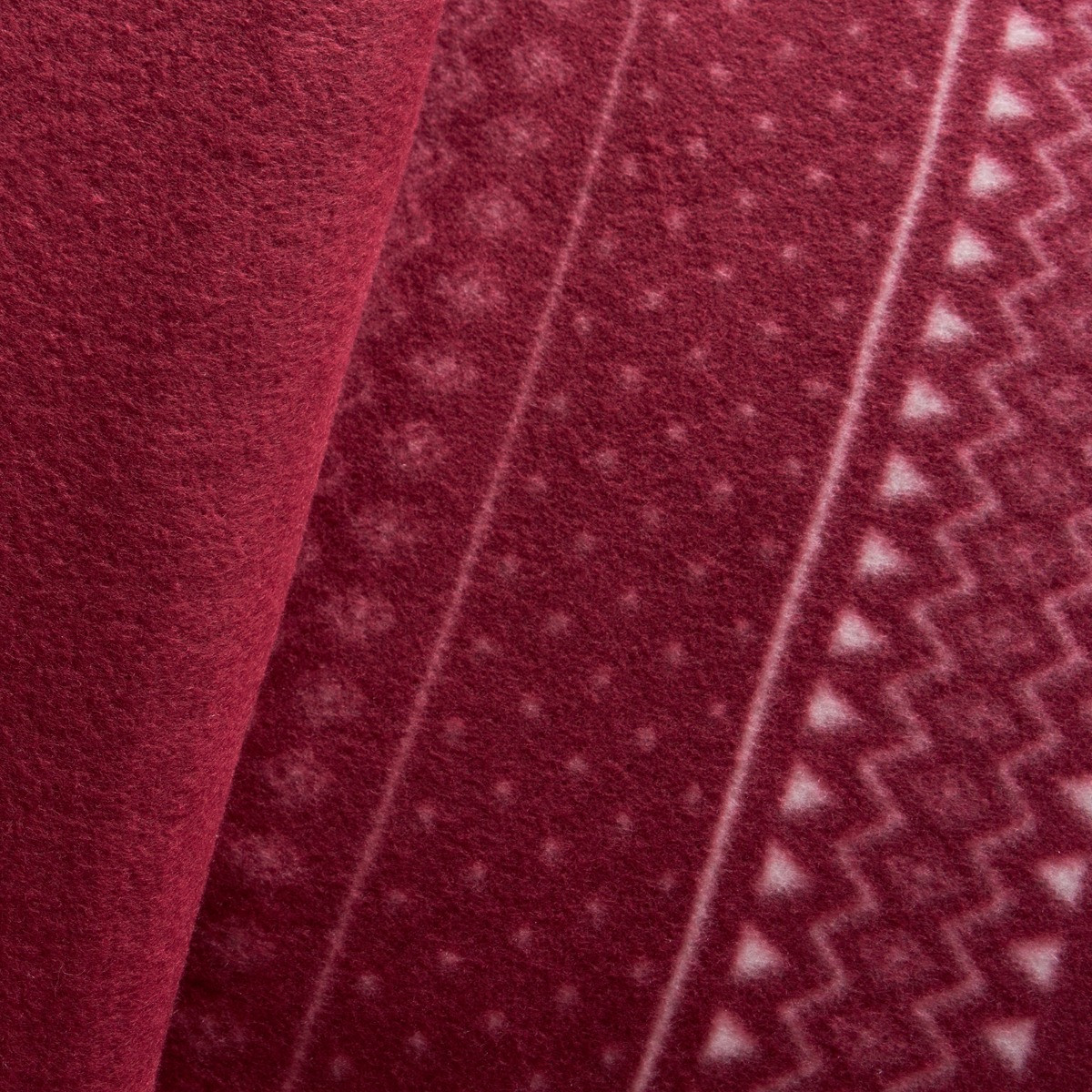 OHS Nordic Christmas Fleece Duvet Set - Burgundy >