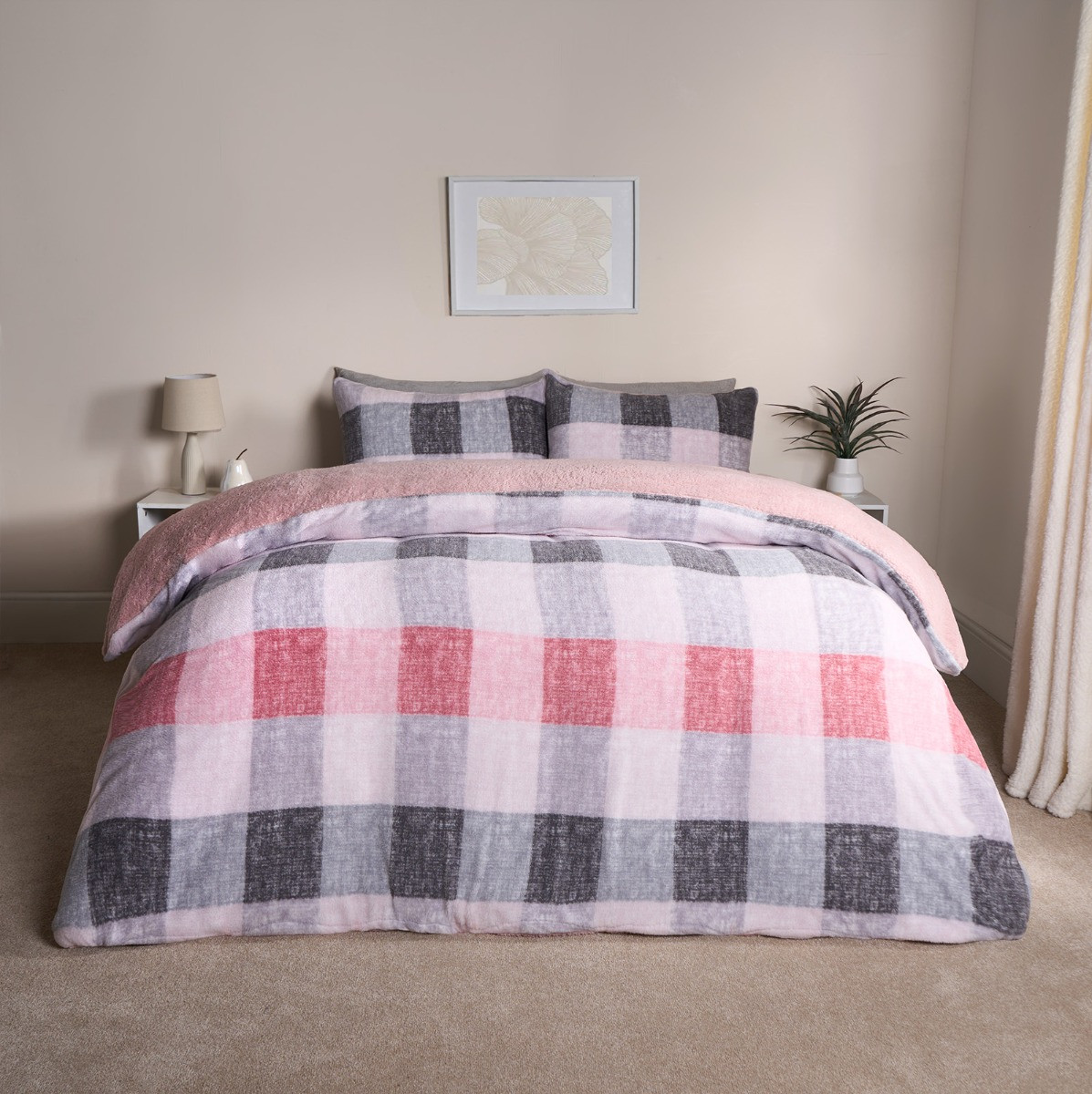 OHS Gingham Check Teddy Duvet Set - Blush>