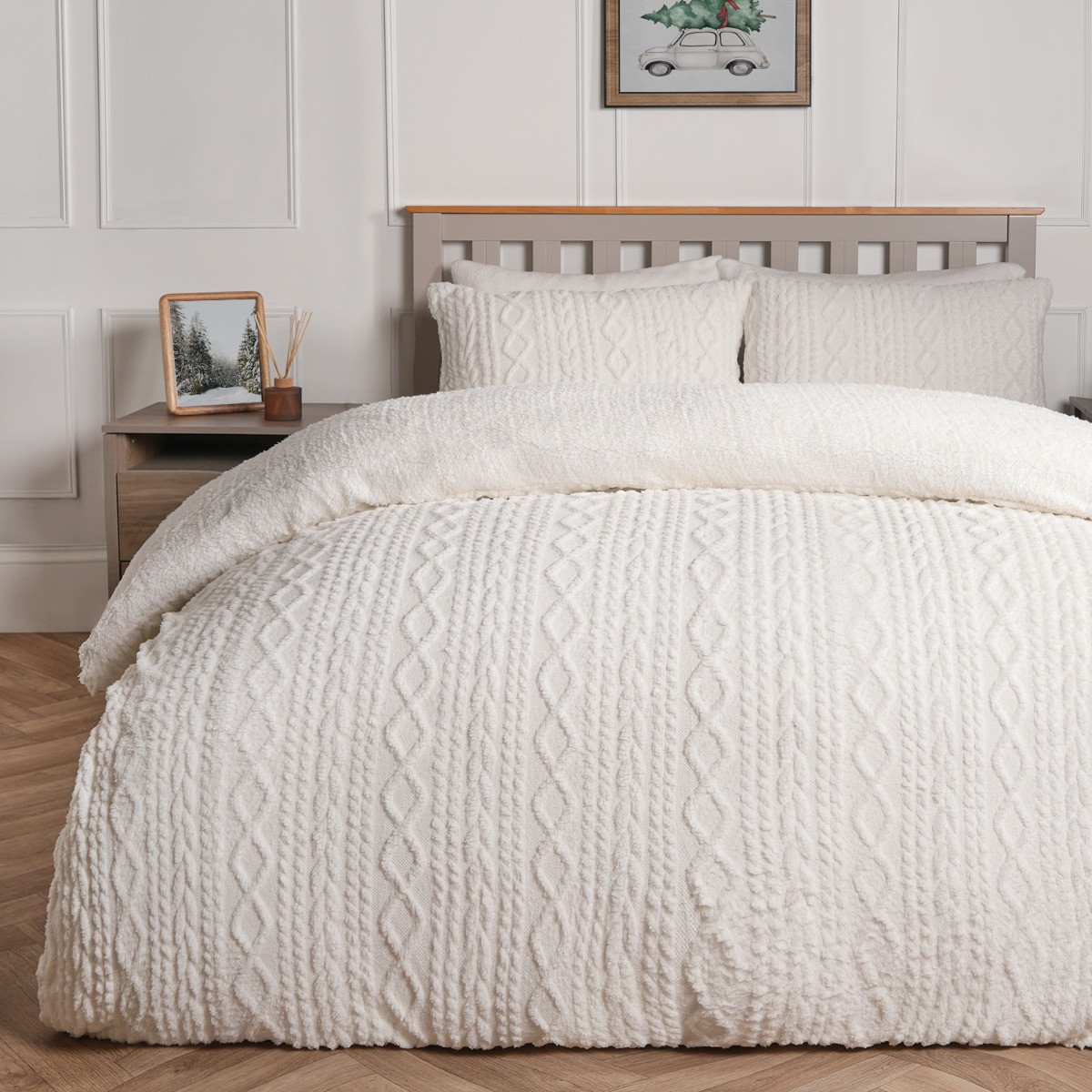 OHS Cable Knit Fleece Duvet Set, Cream - King >