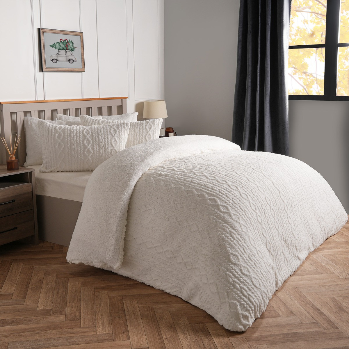 OHS Cable Knit Fleece Duvet Set, Cream - King >
