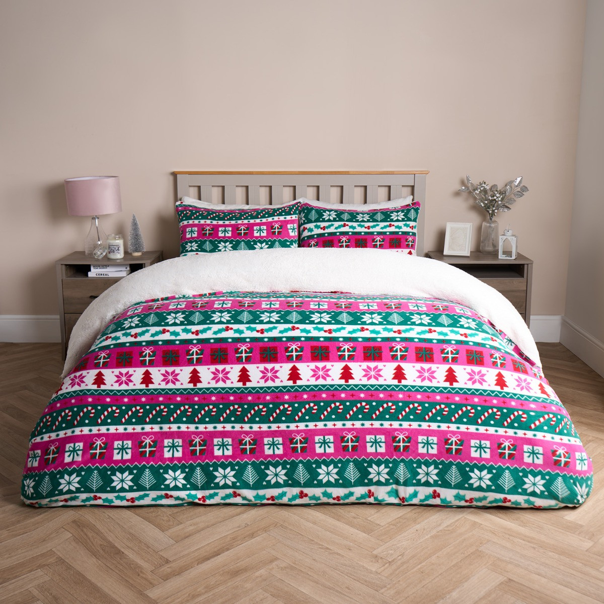 OHS Bright Nordic Fleece Duvet Set - Multi >