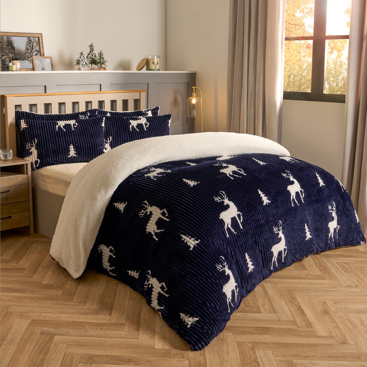 OHS Cosy Stag Ribbed Fleece Duvet Set - Navy>