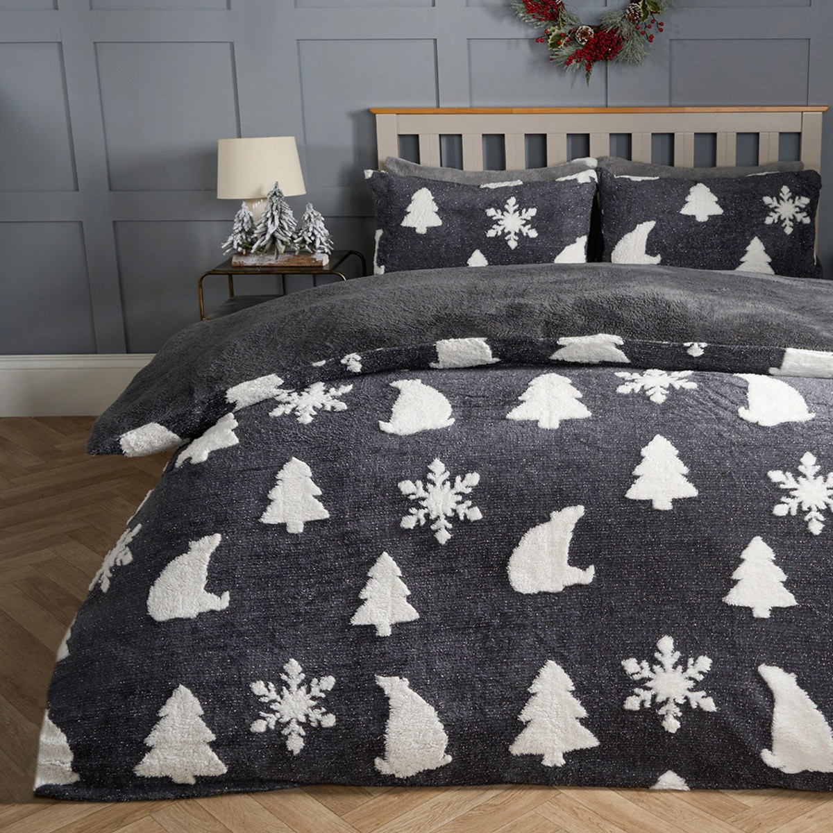 OHS Glitter Tufted Polar Bear Duvet Set - Grey >