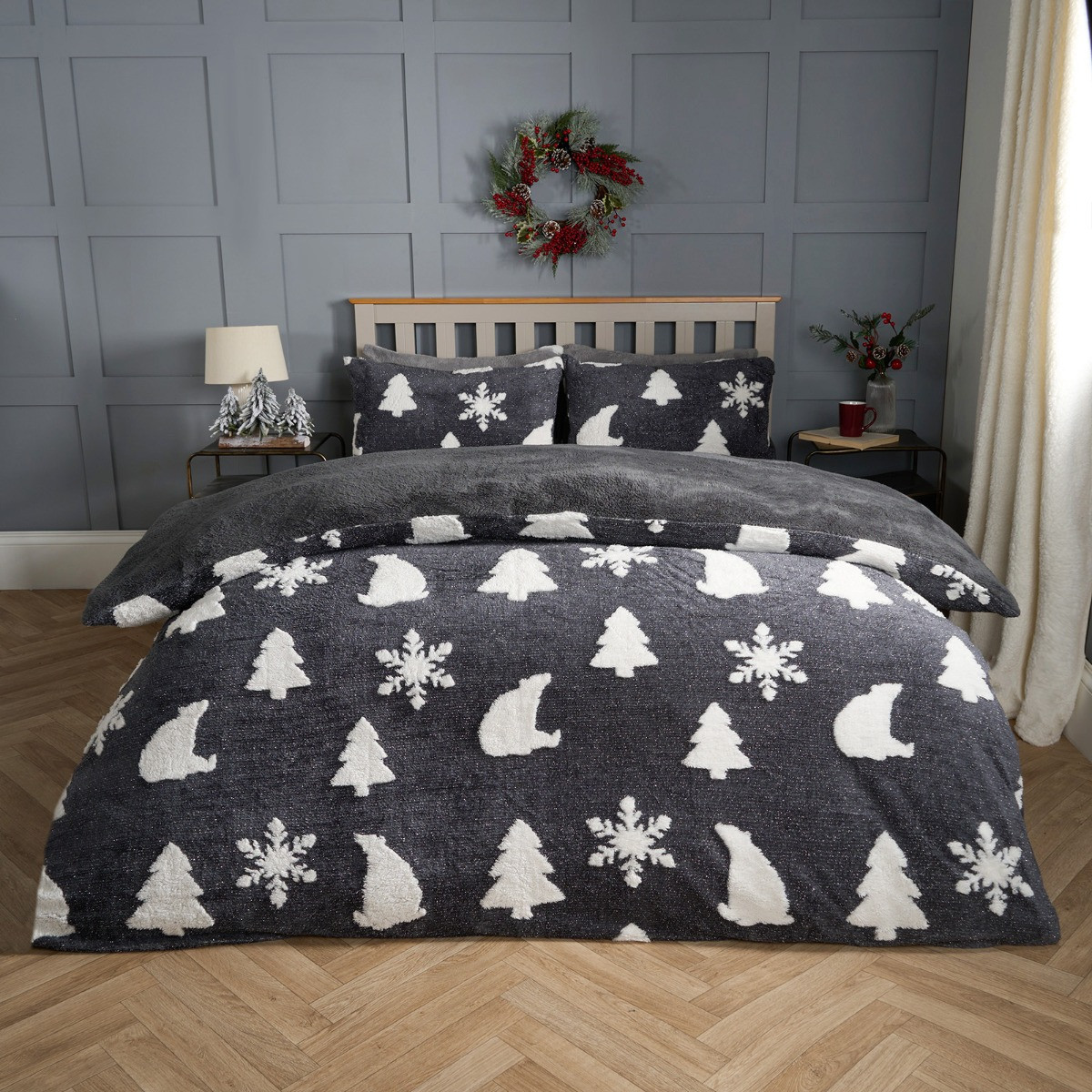 OHS Glitter Tufted Polar Bear Duvet Set, Grey - Single>