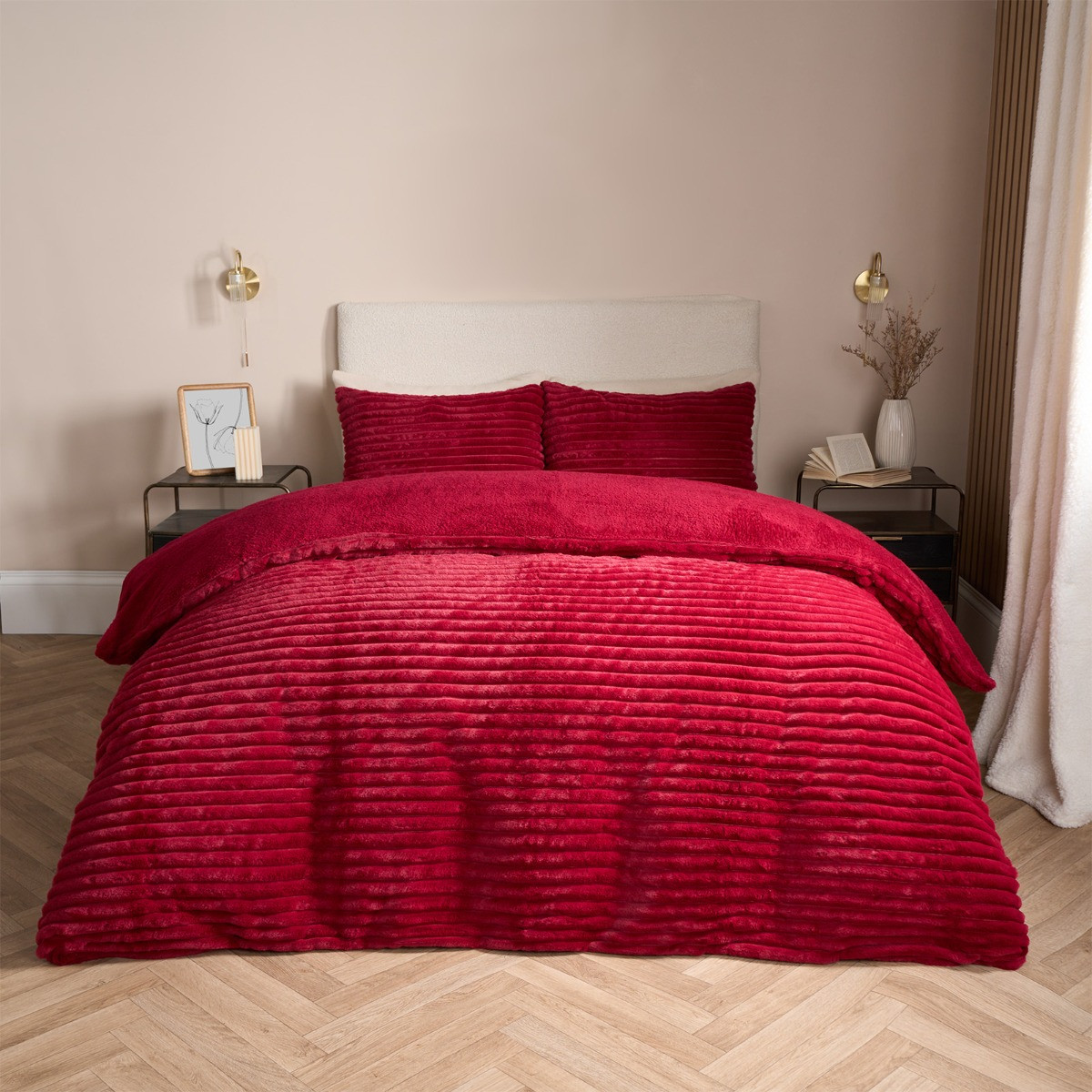 OHS Ribbed Faux Fur Duvet Set, Red - Double >