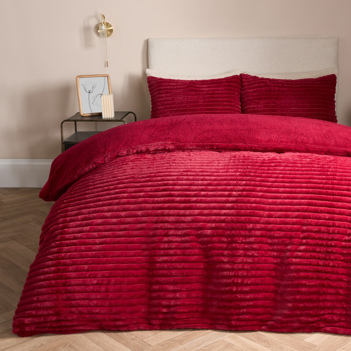 OHS Ribbed Faux Fur Duvet Set, Red - Double >