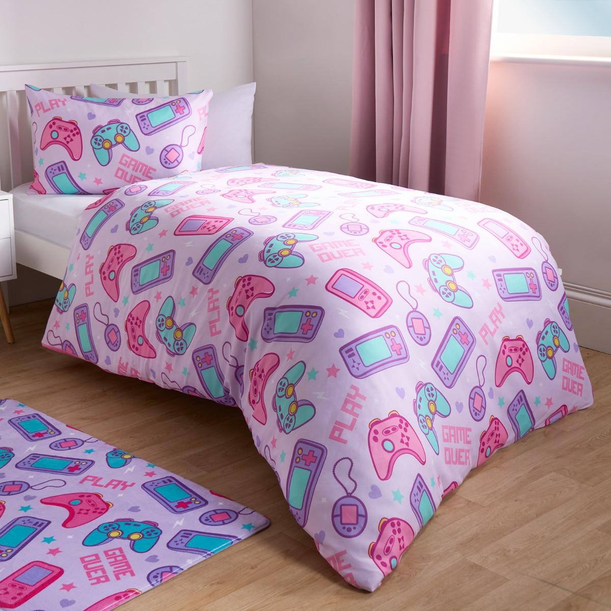 OHS Gaming Print Reversible Duvet Cover Set - Pink >