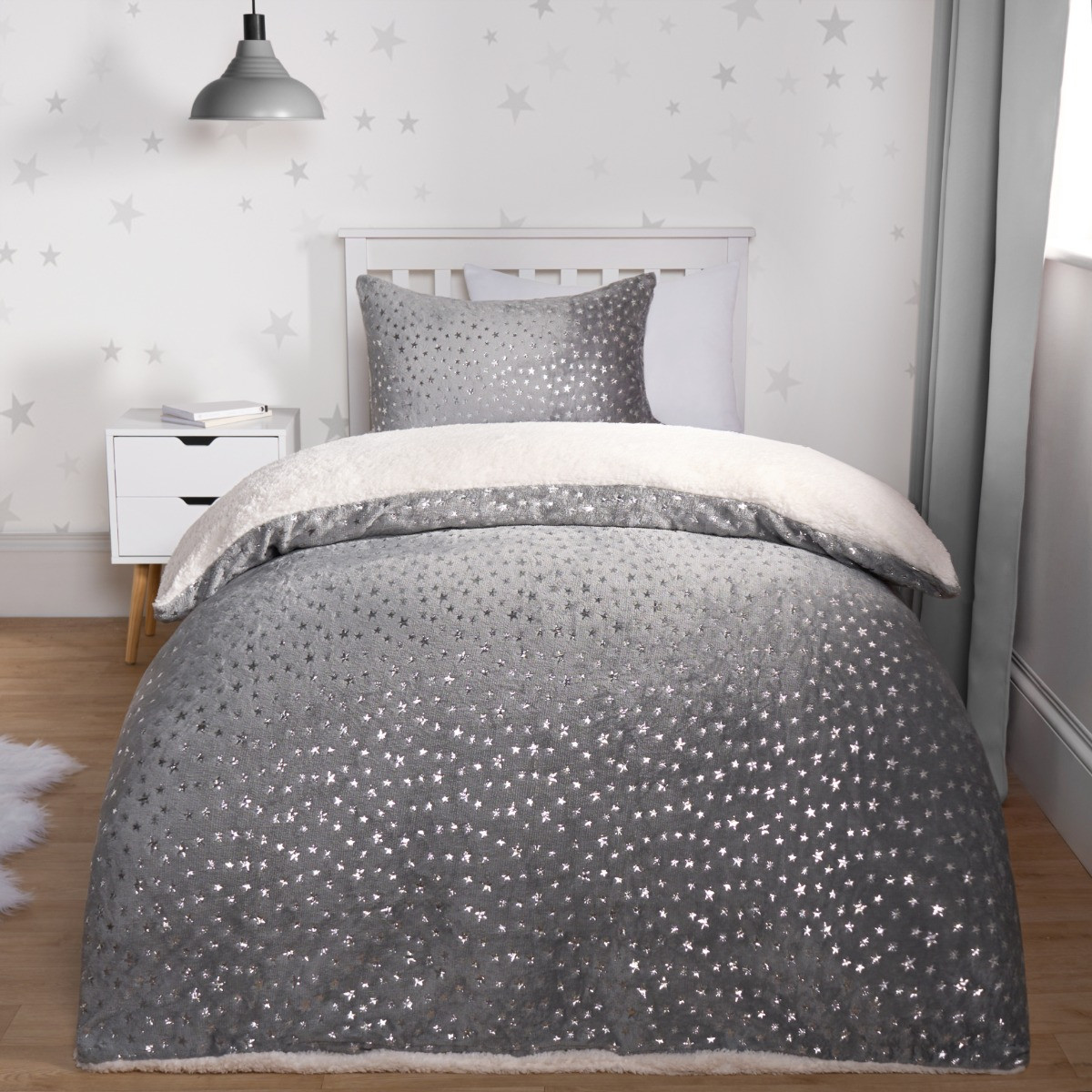 OHS Metallic Stars Fleece Duvet Set - Grey>