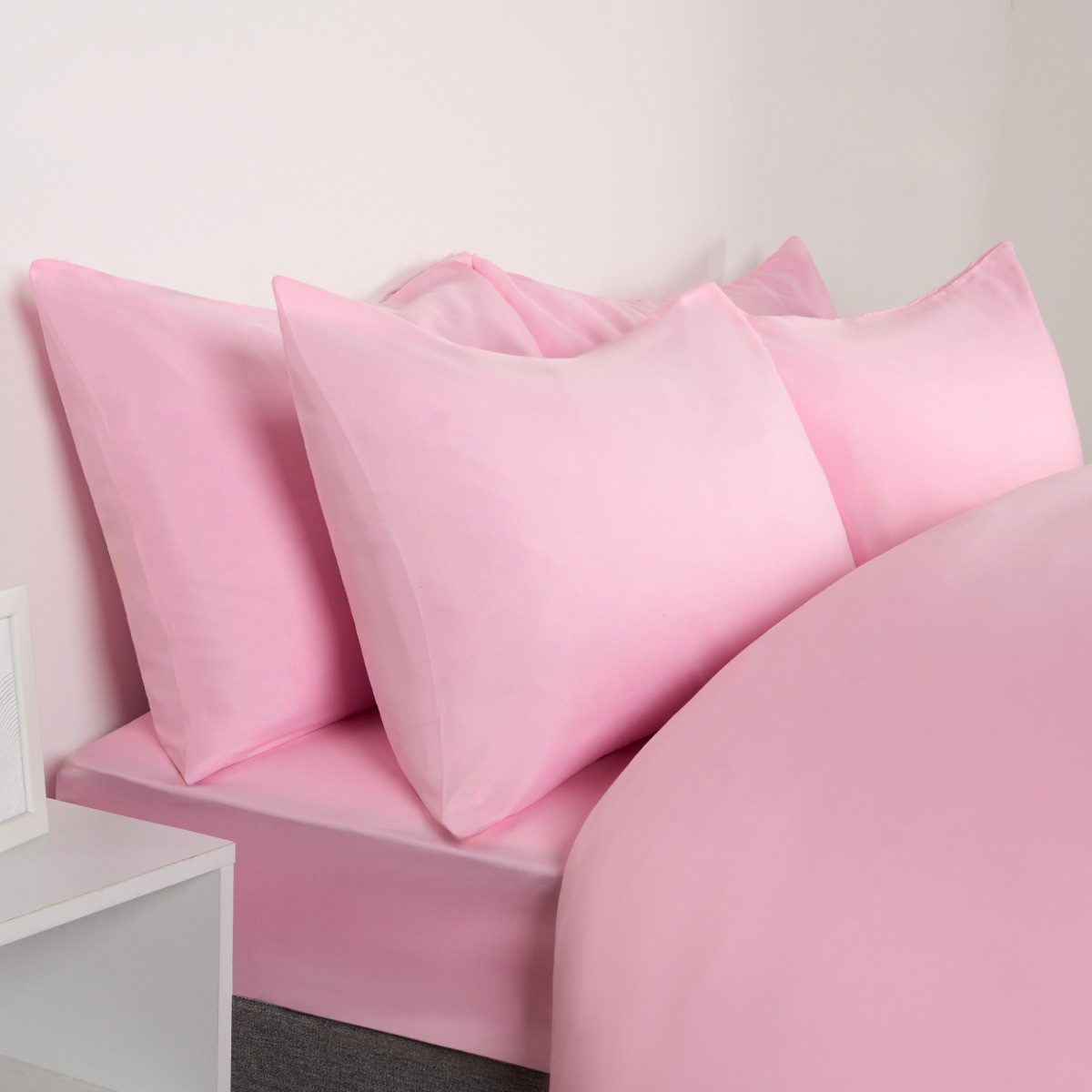 Brentfords 2 Pack Plain Dyed Housewife Pillowcases - Pink>