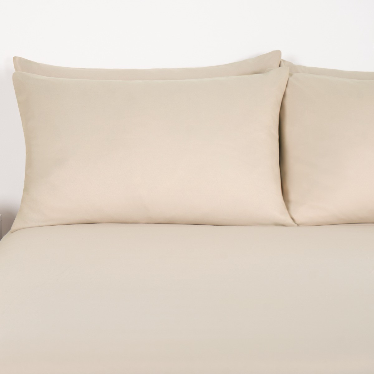 Brentfords 2 Pack Plain Dyed Housewife Pillowcases - Natural>