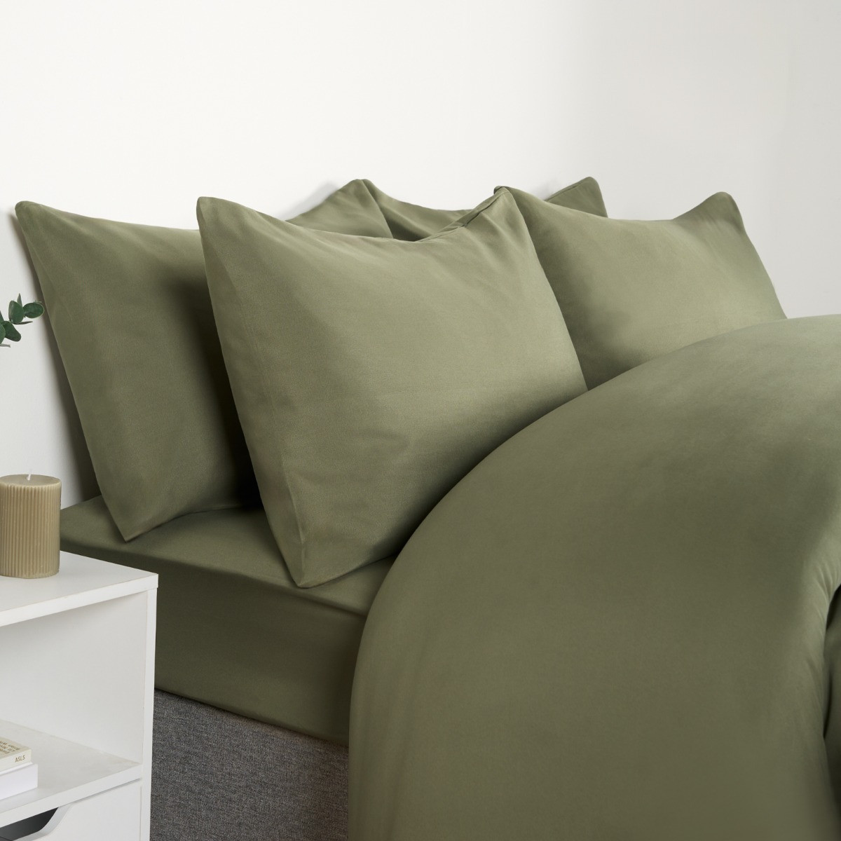Brentfords Plain Duvet Cover Set, Woodland Green - Double >