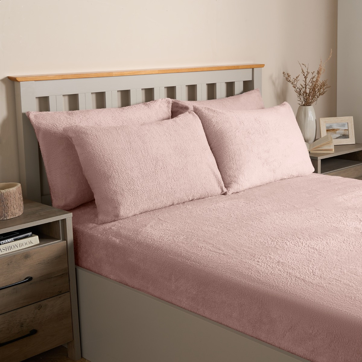 OHS Teddy Fleece Pillowcases - Blush>