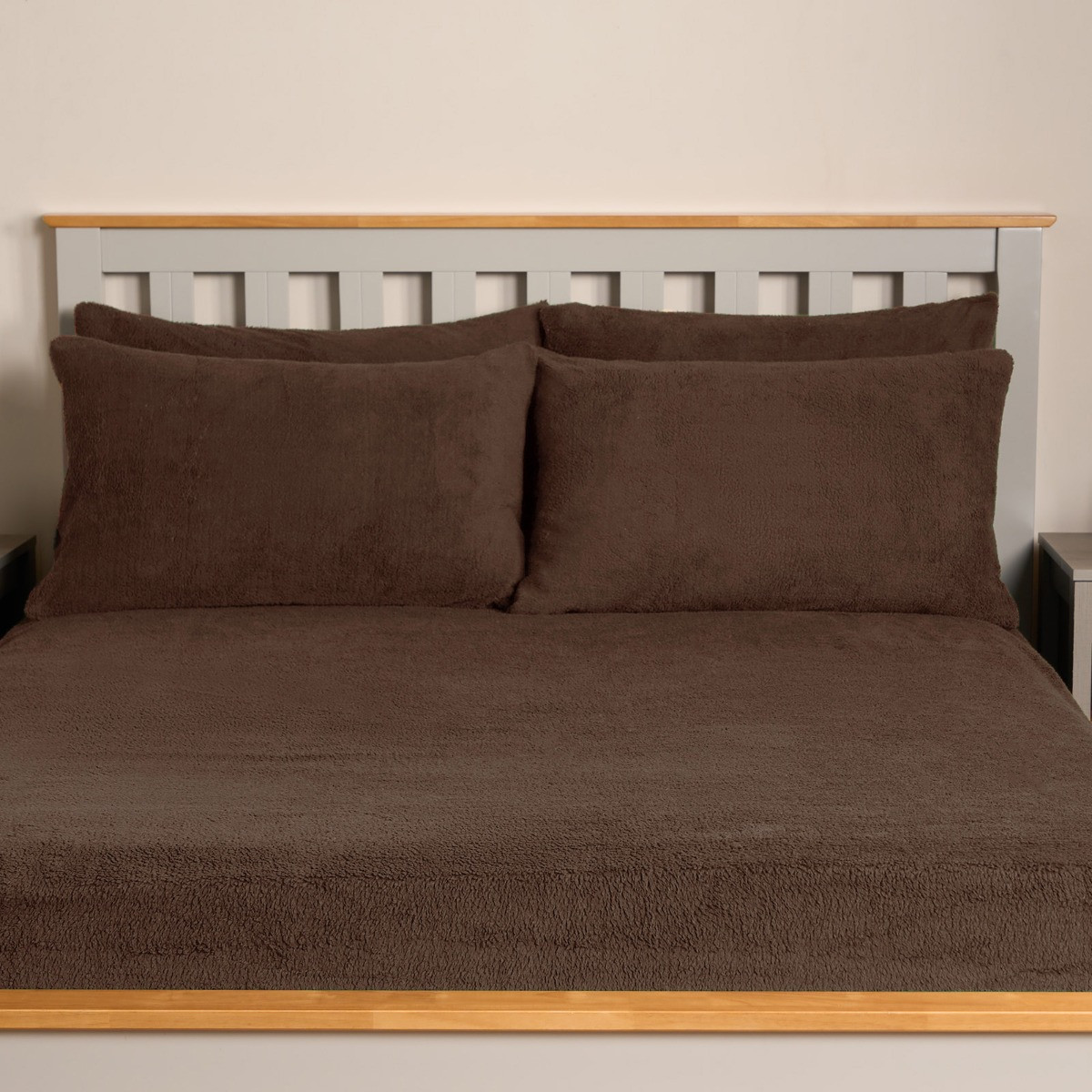 OHS Teddy Fleece Pillowcases - Chocolate >