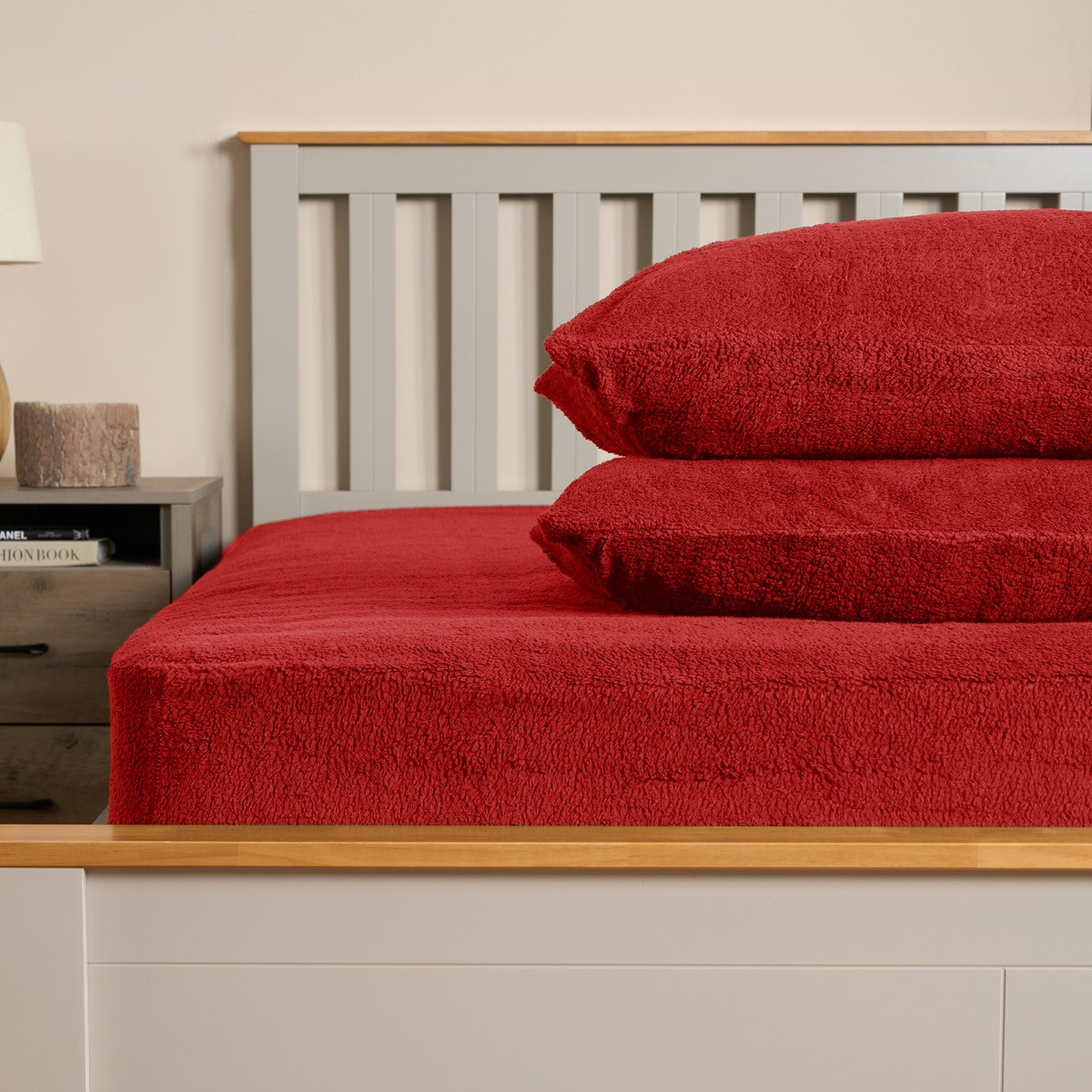 OHS Teddy Fleece Pillowcases - Red>