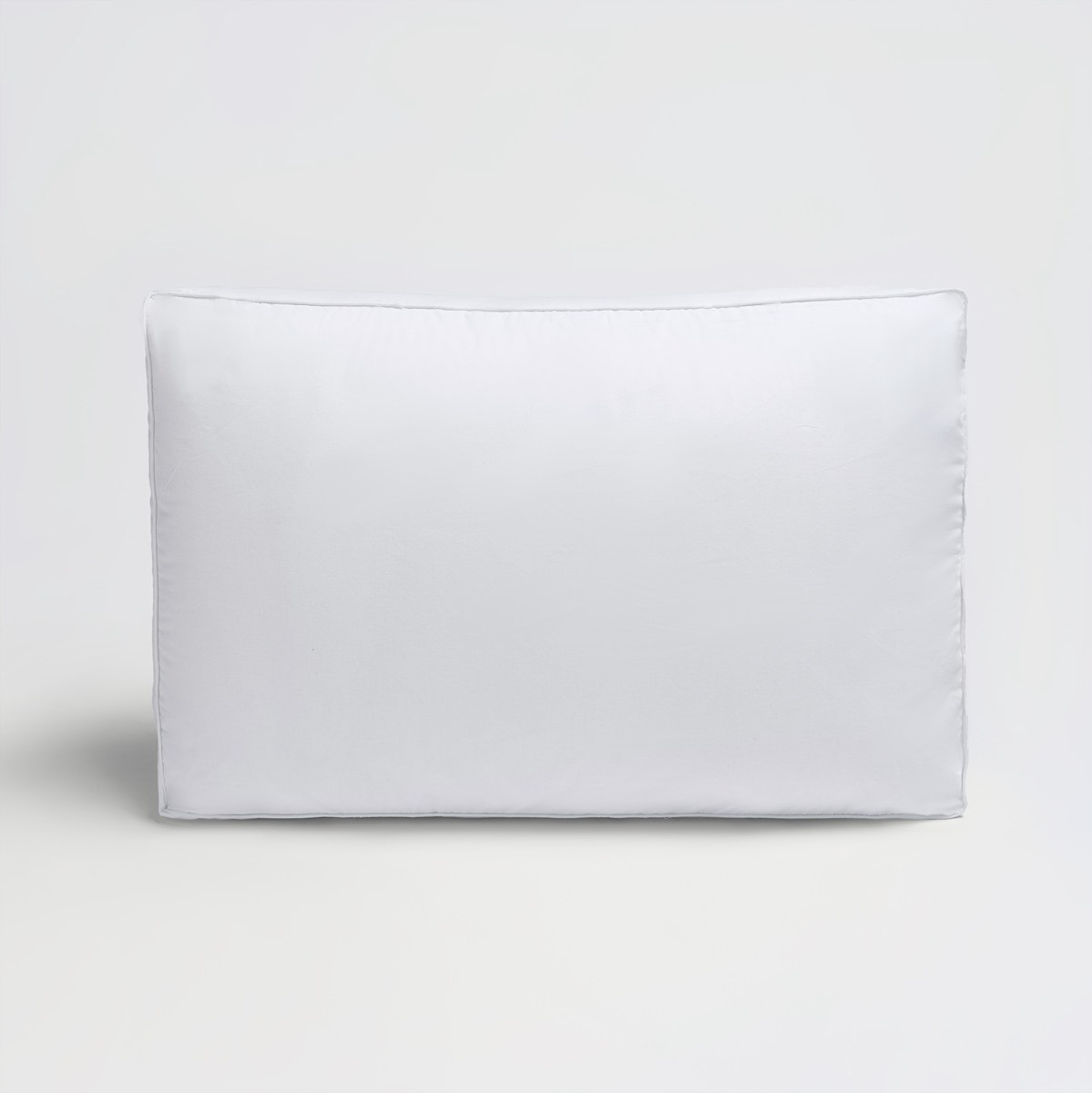 OHS Hotel Living Box Pillow - White>