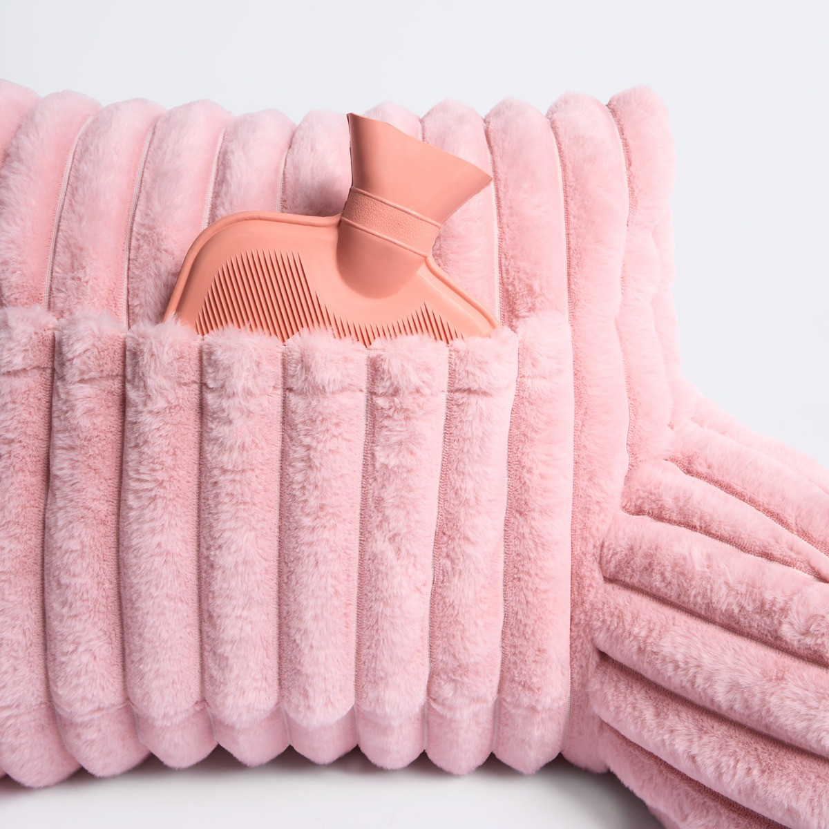 OHS Ribbed Faux Fur Cuddle Cushion with Heatable Pocket - Blush>