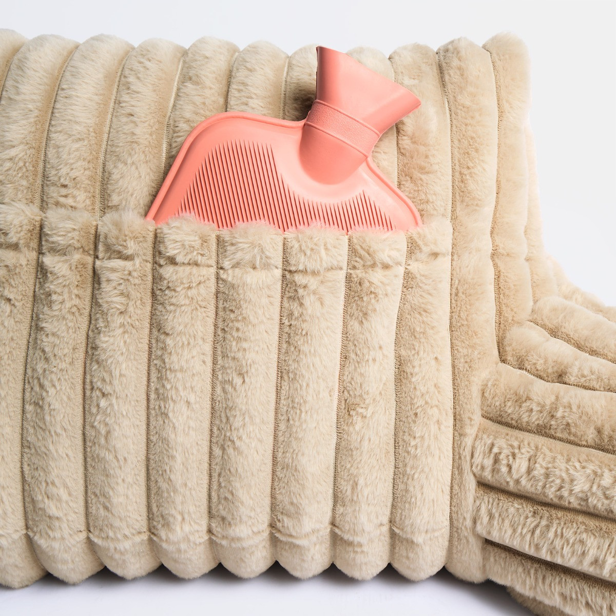 OHS Ribbed Faux Fur Cuddle Cushion with Heatable Pocket - Natural>