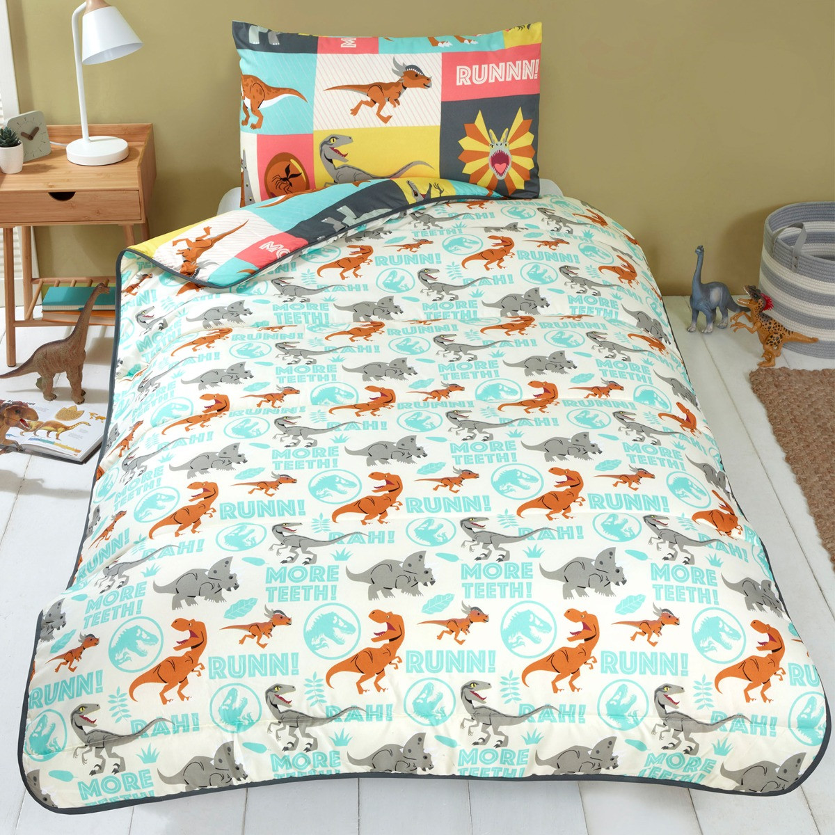 Jurassic World Dinosaur Patches Reversible Coverless Duvet Set, Multi - Single>