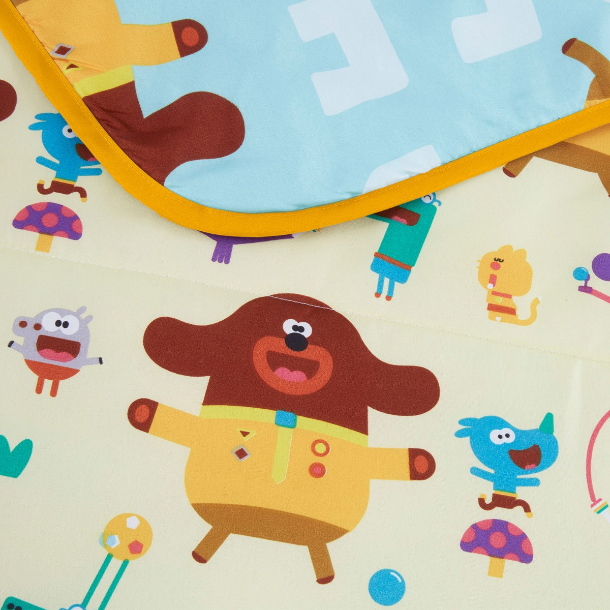 Hey Duggee Cheer Reversible Coverless Duvet Cover Set, Multi - Single>