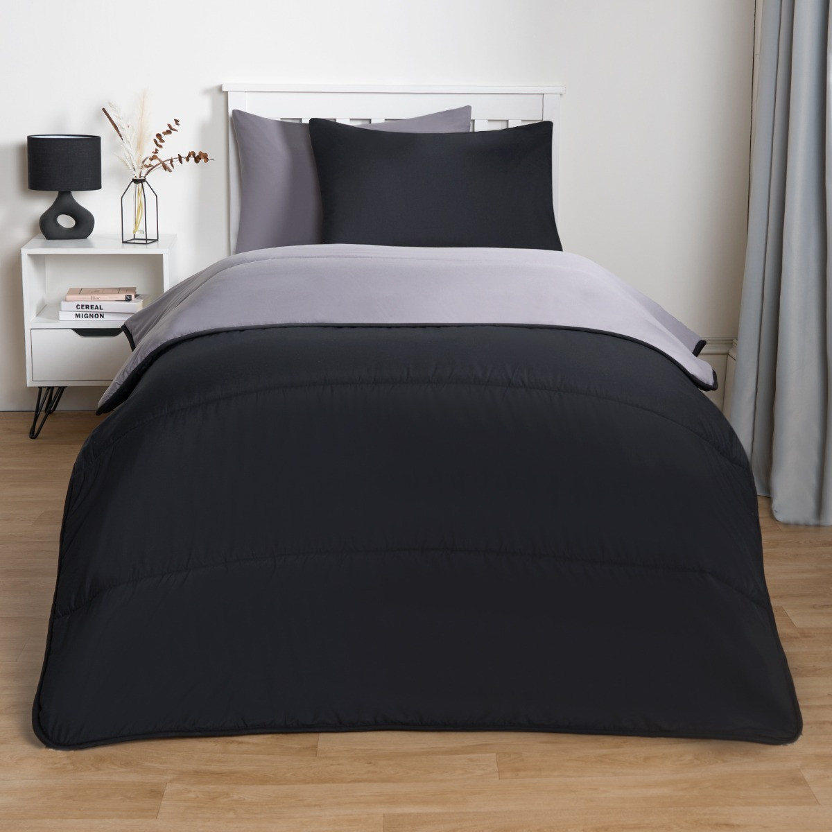 OHS Coverless 10.5 Tog Reversible Duvet & Pillowcase - Black/Grey>