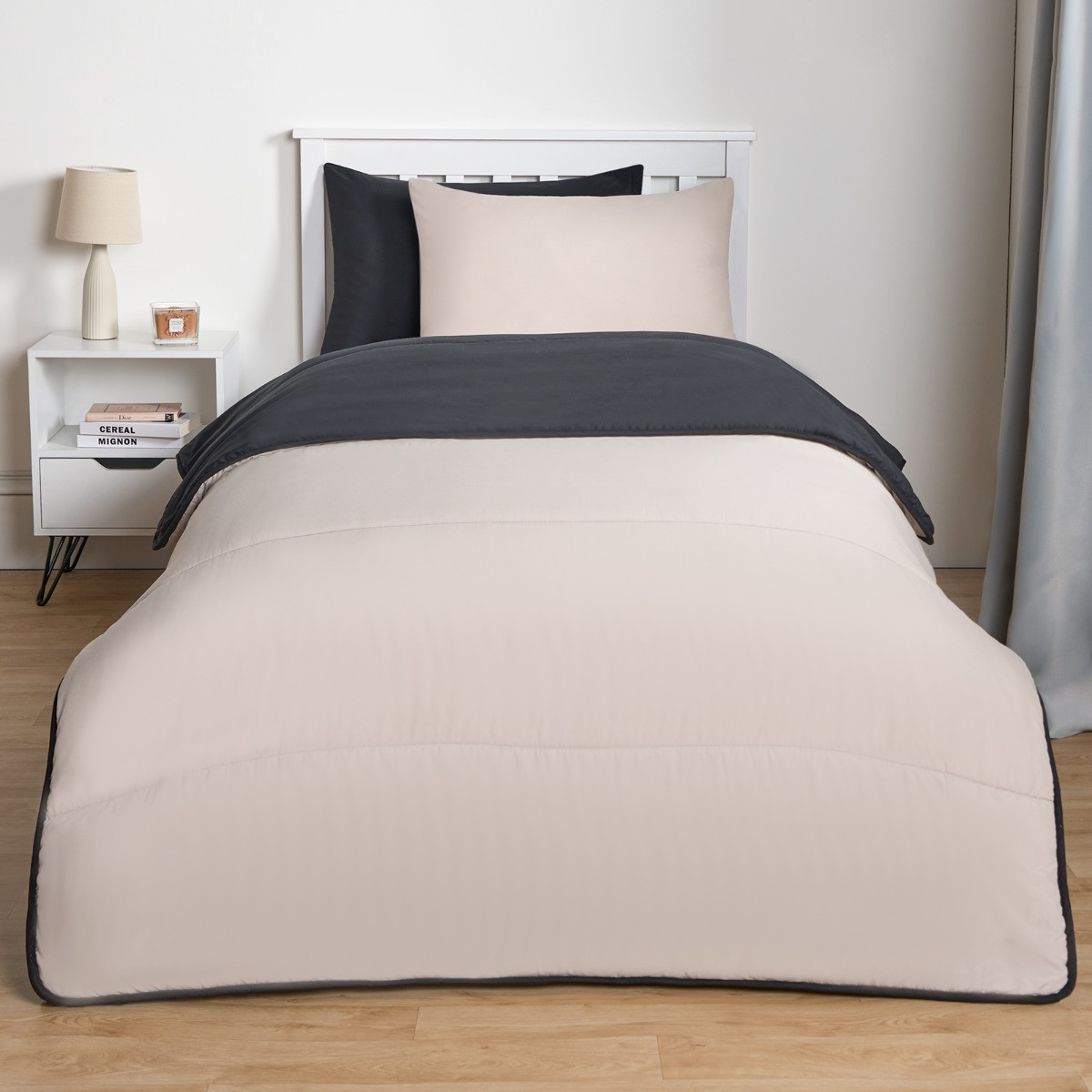 OHS Coverless 10.5 Tog Reversible Duvet & Pillowcase - Black/Stone >